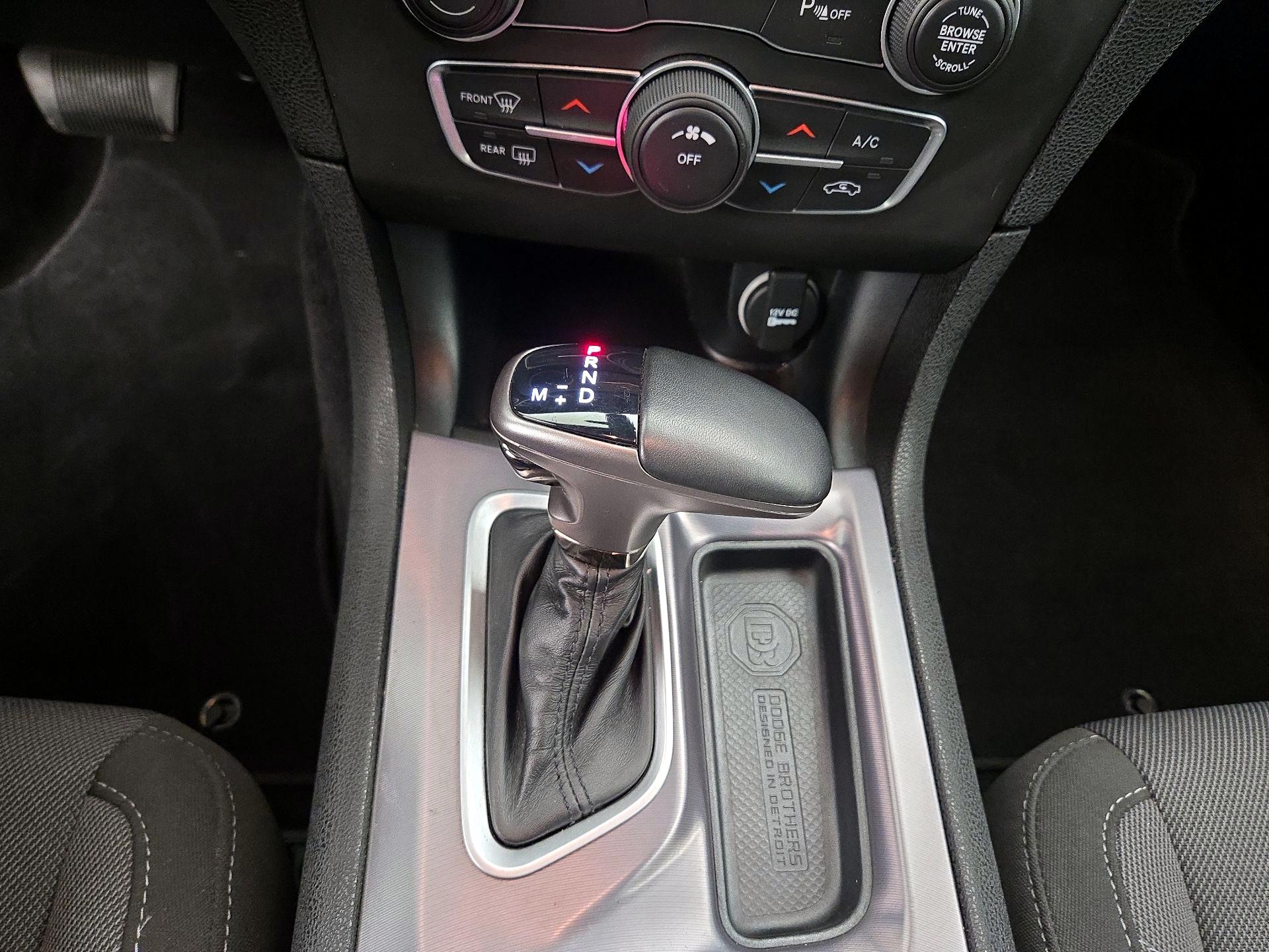 Thumbnail: 2022 Dodge Charger - 17