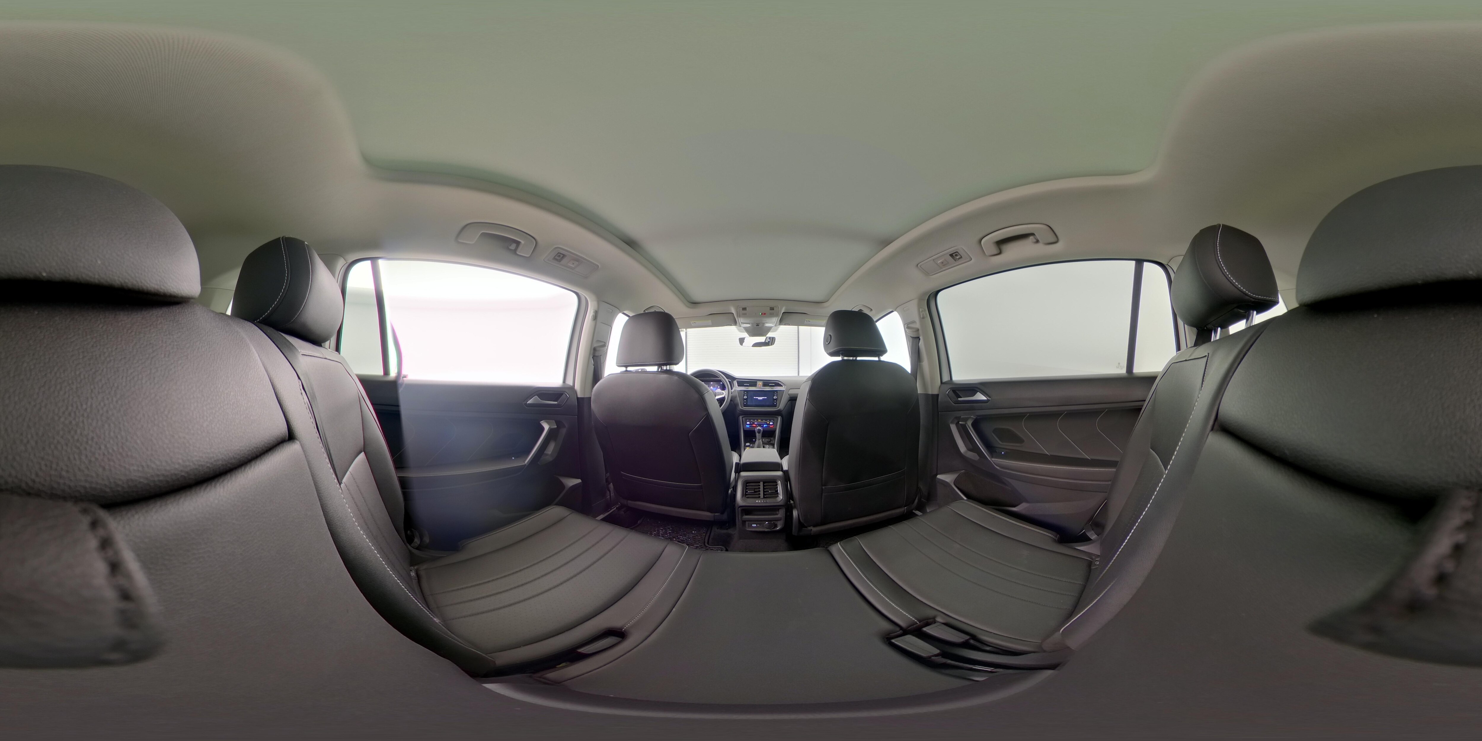 2023 Volkswagen Tiguan SE - Photo 28