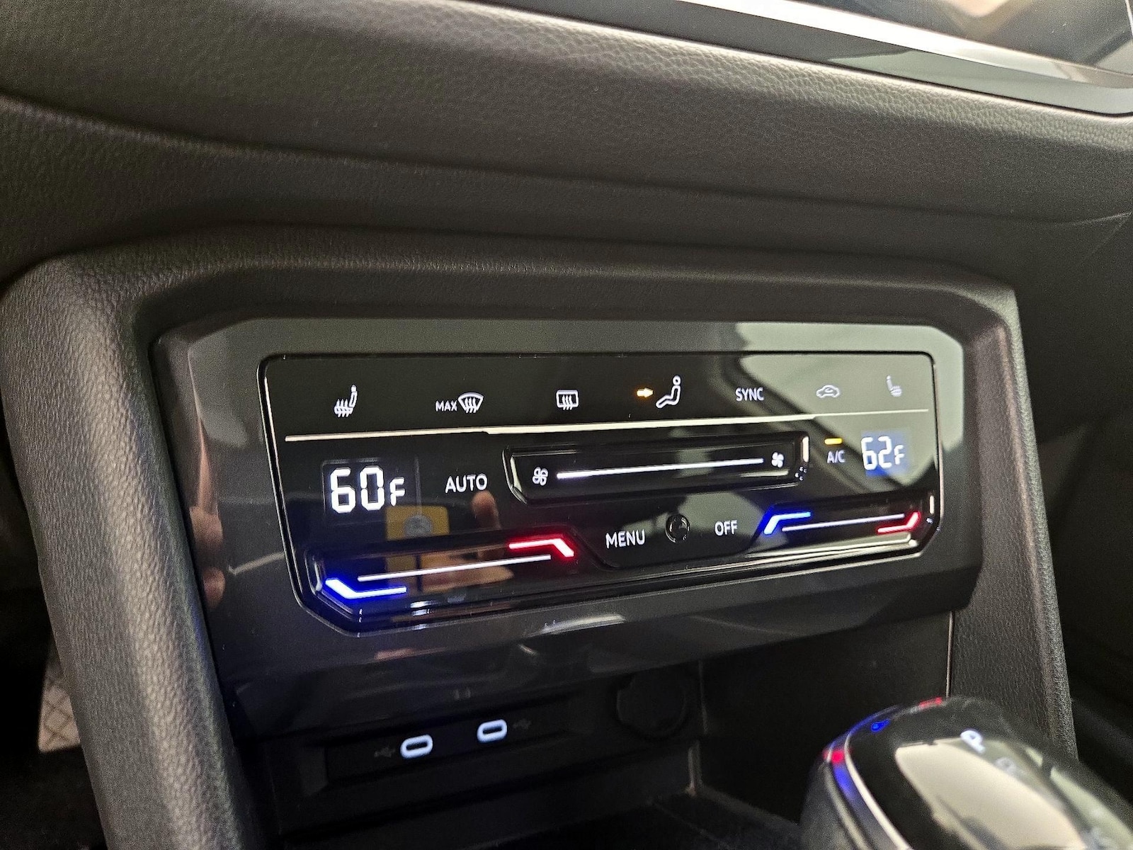 2023 Volkswagen Tiguan SE - Photo 17