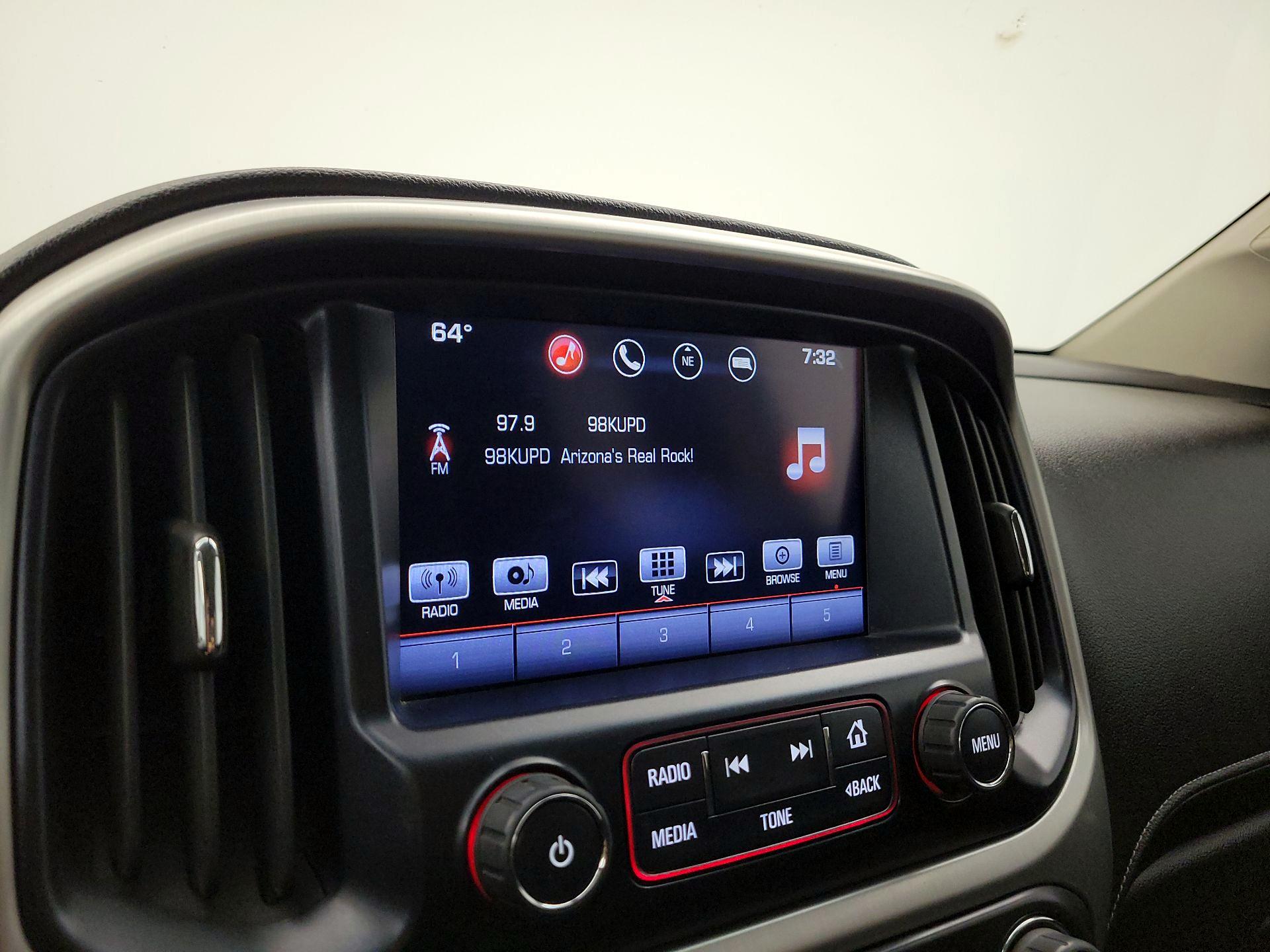 Thumbnail: 2016 GMC Canyon - 15