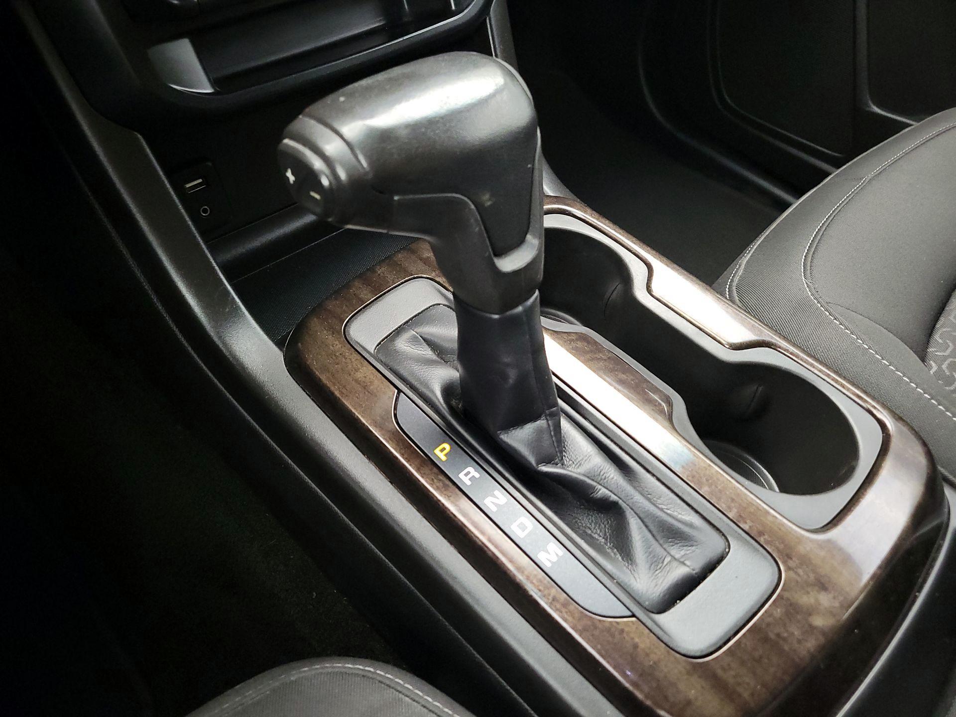 Thumbnail: 2016 GMC Canyon - 17