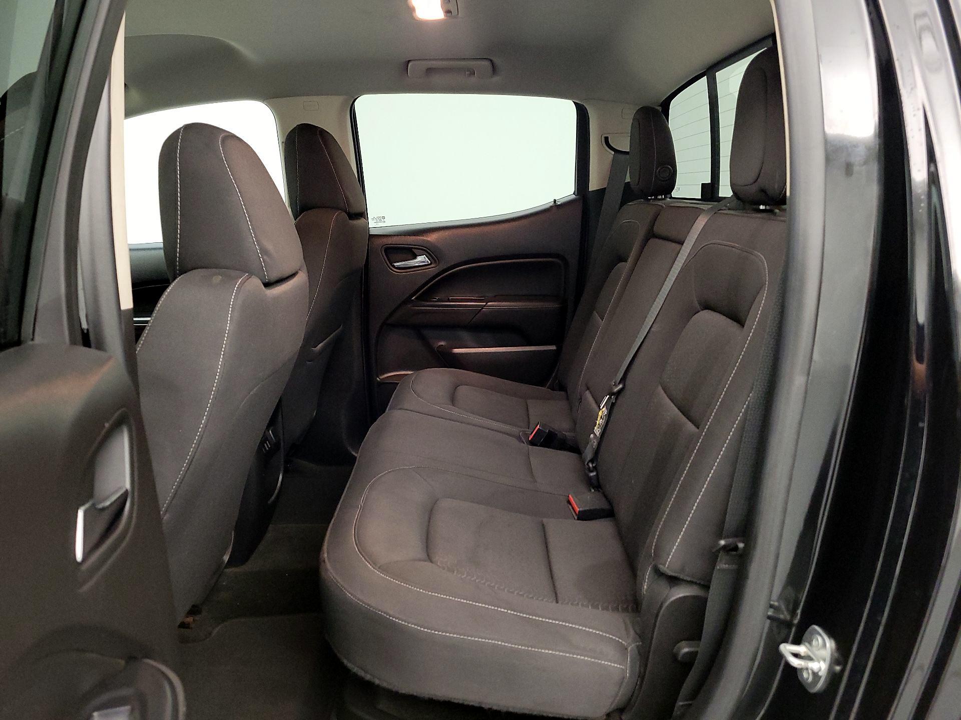 Thumbnail: 2016 GMC Canyon - 19