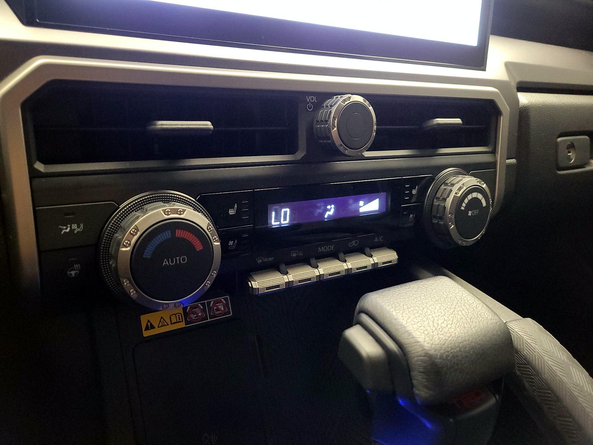 Thumbnail: 2025 Toyota 4Runner - 16