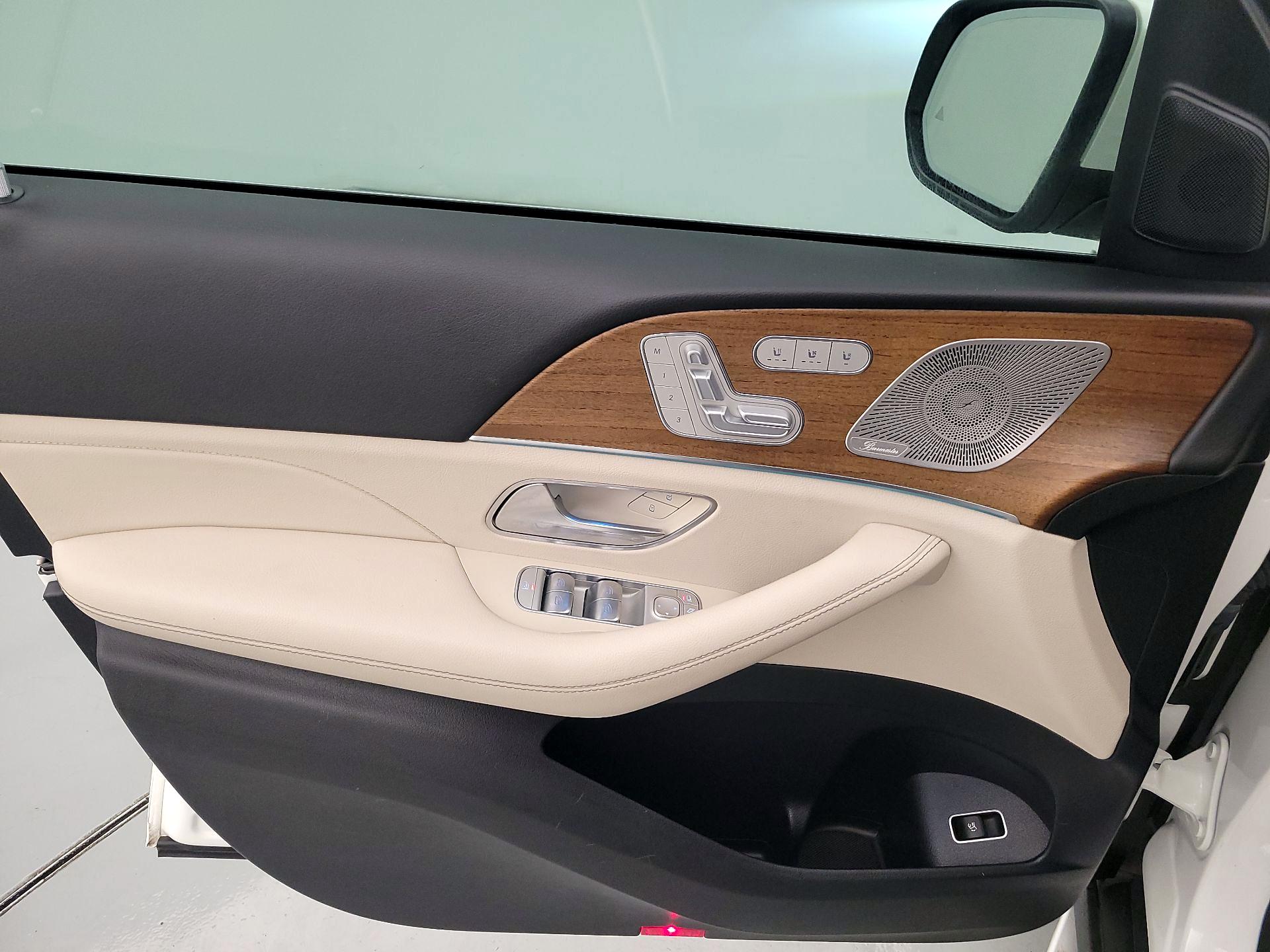 Thumbnail: 2021 Mercedes-Benz GLS - 12