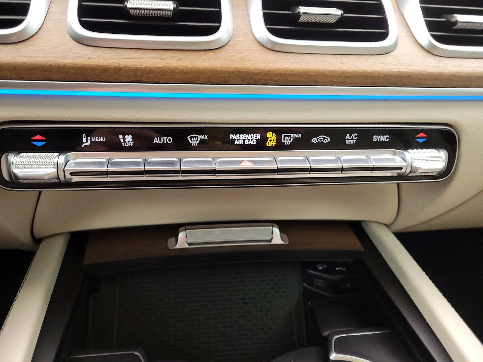 Thumbnail: 2021 Mercedes-Benz GLS - 17