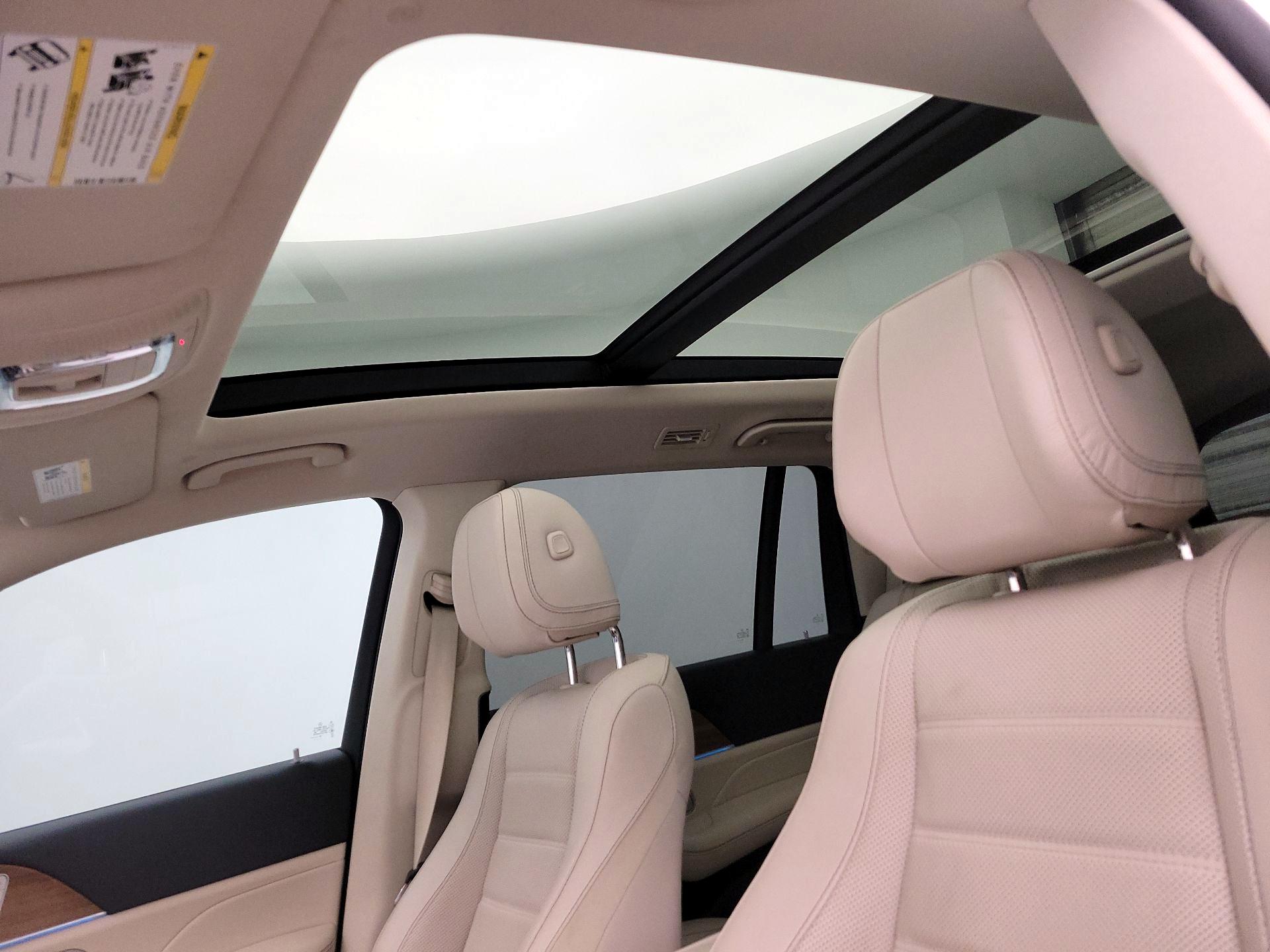 Thumbnail: 2021 Mercedes-Benz GLS - 20