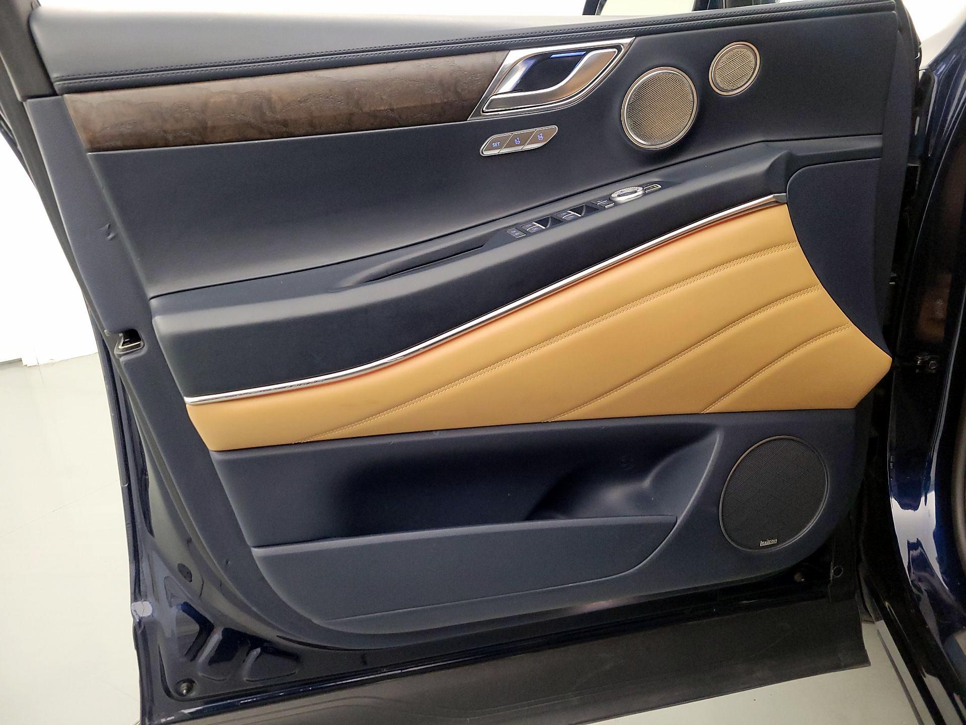 Thumbnail: 2023 Genesis GV80 - 12