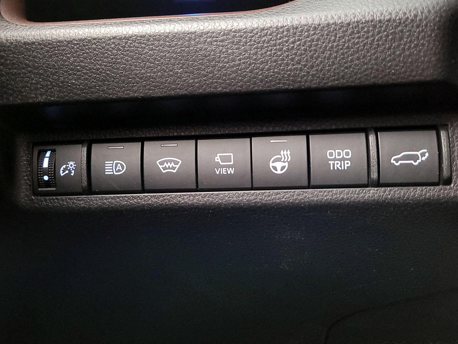 Thumbnail: 2023 Toyota RAV4 - 13