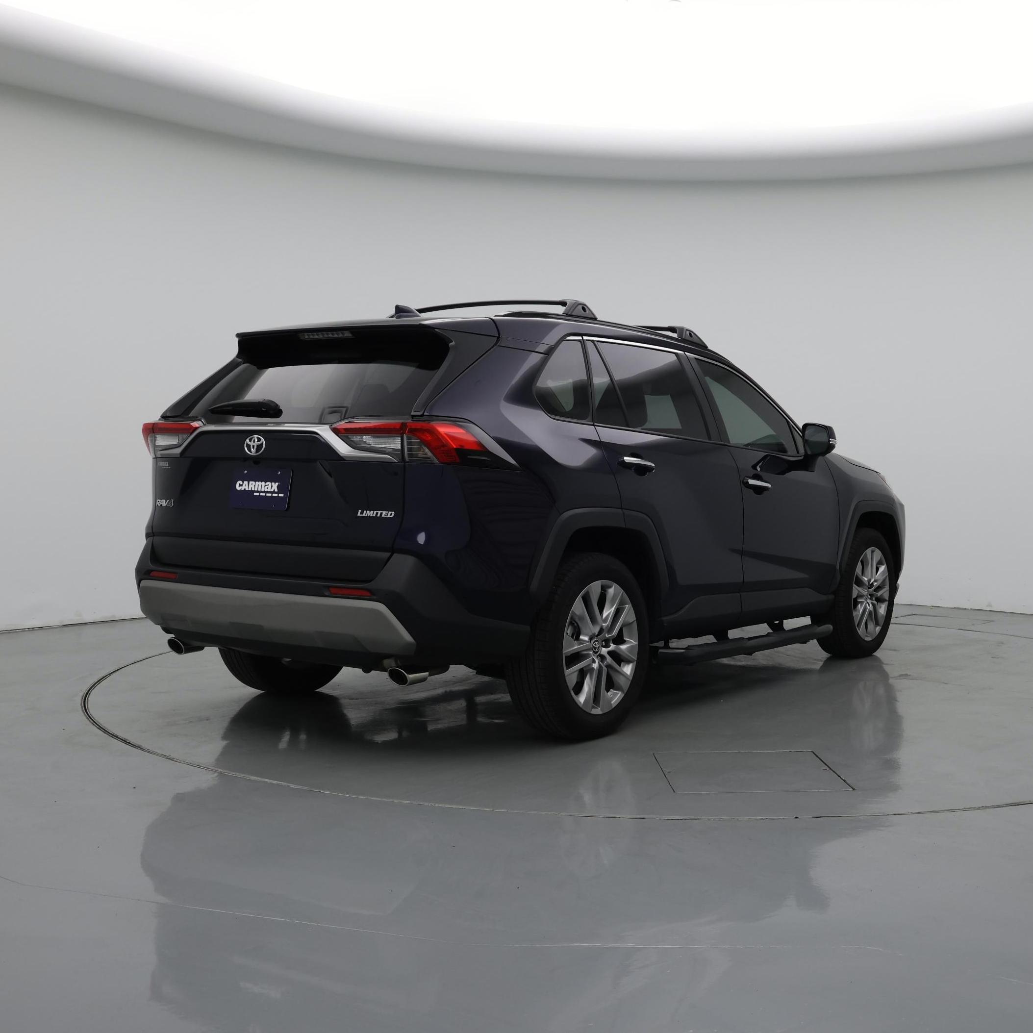 Thumbnail: 2023 Toyota RAV4 - 8
