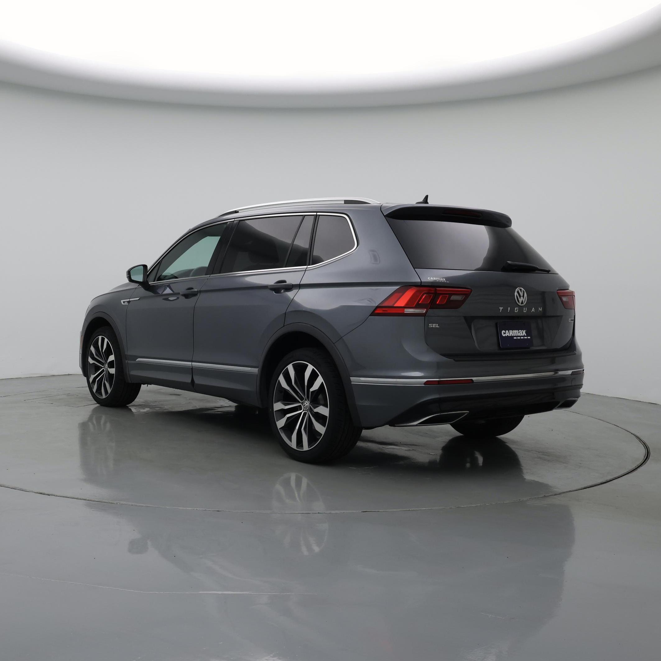 Thumbnail: 2020 Volkswagen Tiguan - 2