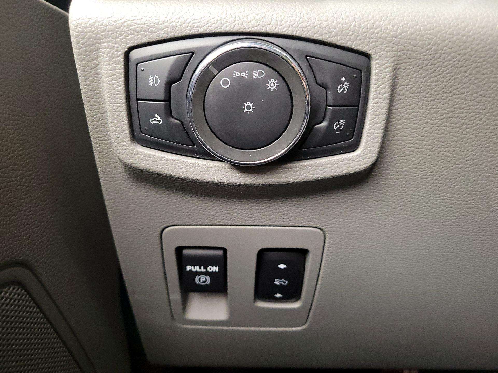 Thumbnail: 2020 Ford F-150 - 13