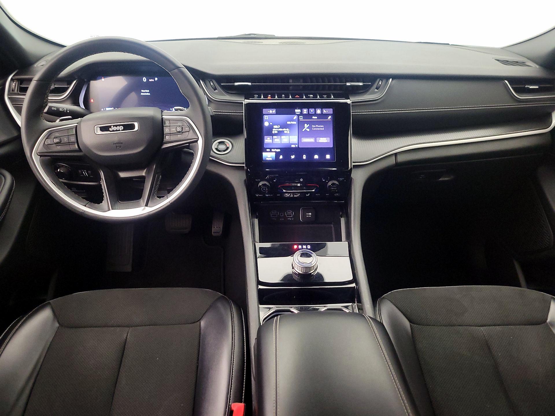 Thumbnail: 2023 Jeep Grand Cherokee L - 9