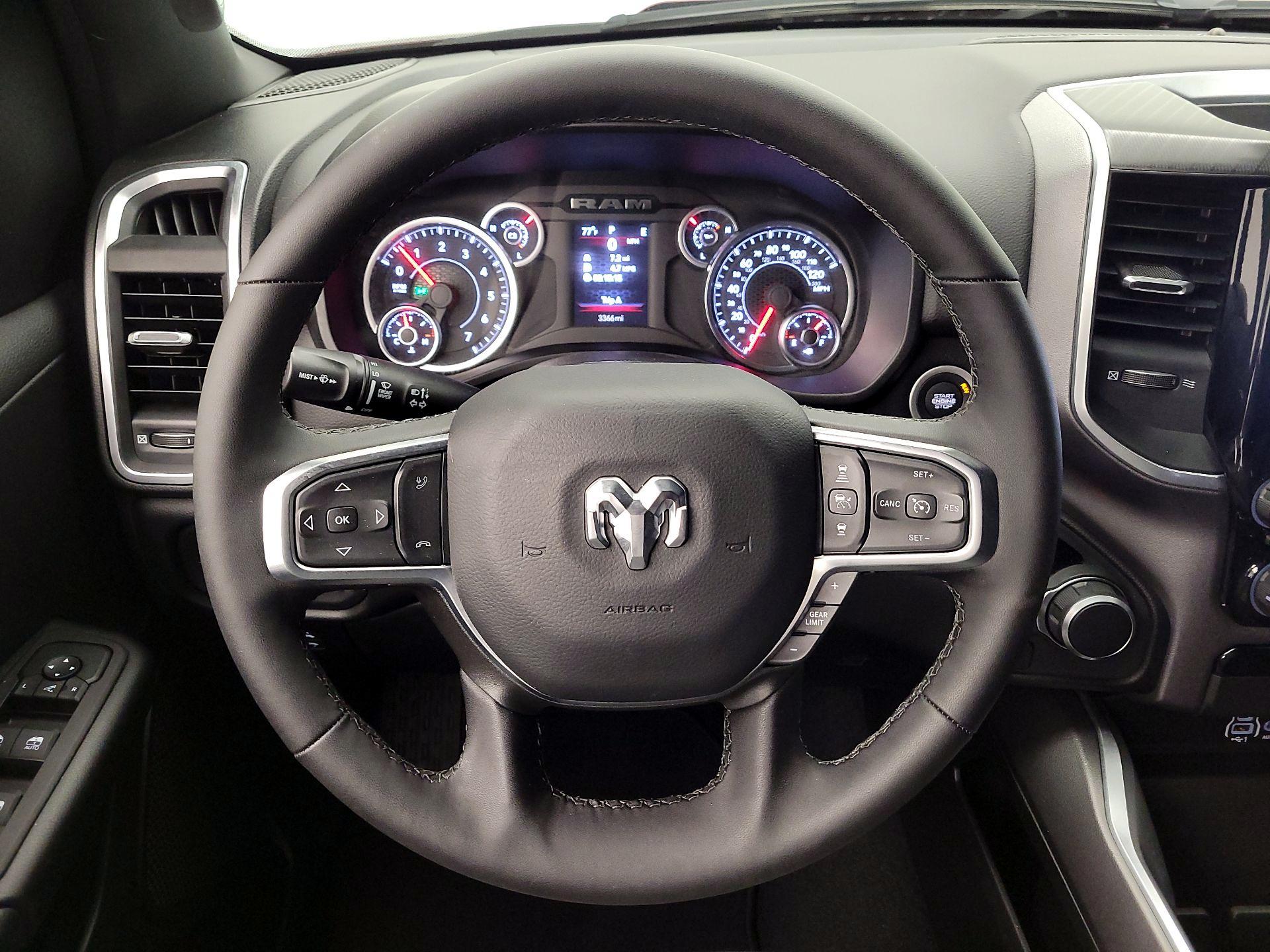 Thumbnail: 2025 RAM 1500 - 10