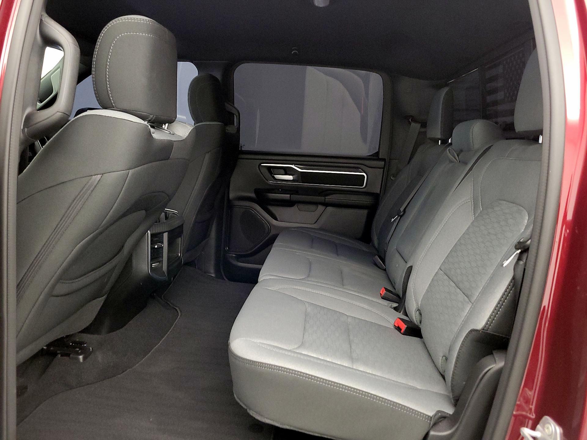 Thumbnail: 2025 RAM 1500 - 19