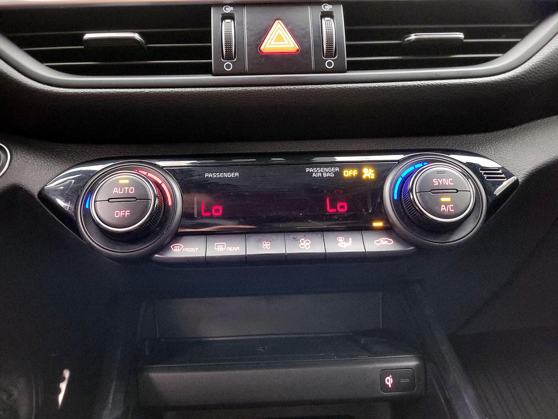 Thumbnail: 2024 Kia Forte - 17