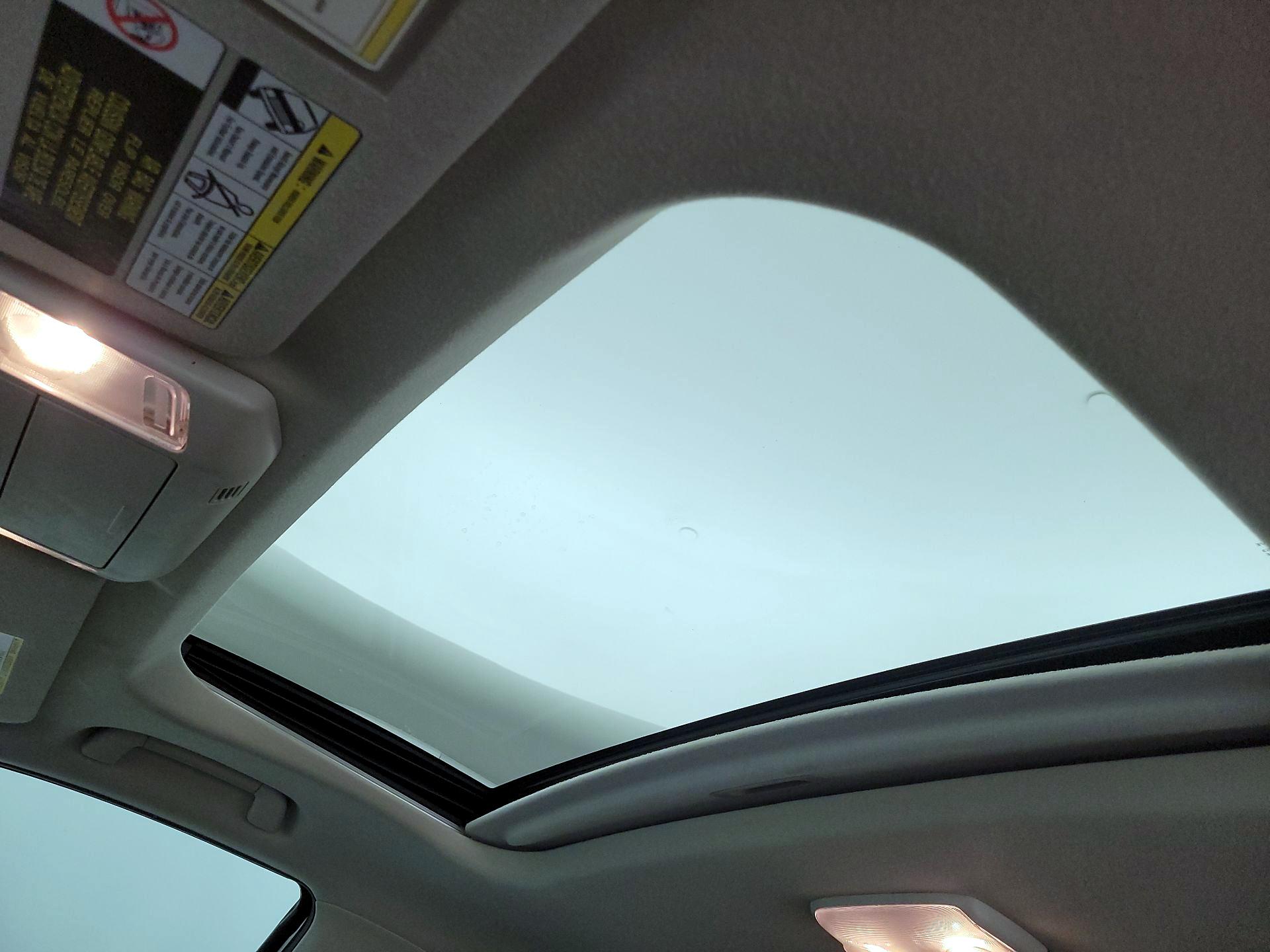 Thumbnail: 2019 Toyota Sequoia - 19