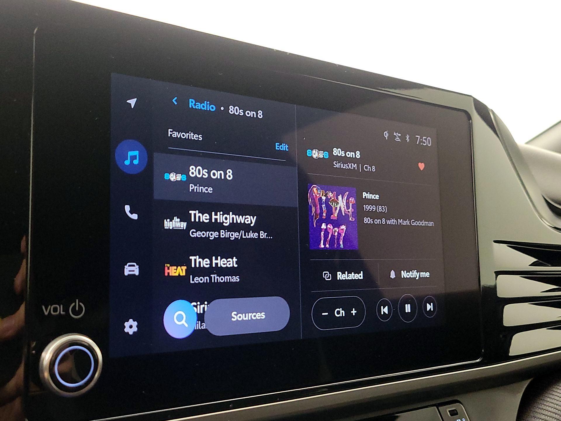 Thumbnail: 2025 Toyota Camry - 15