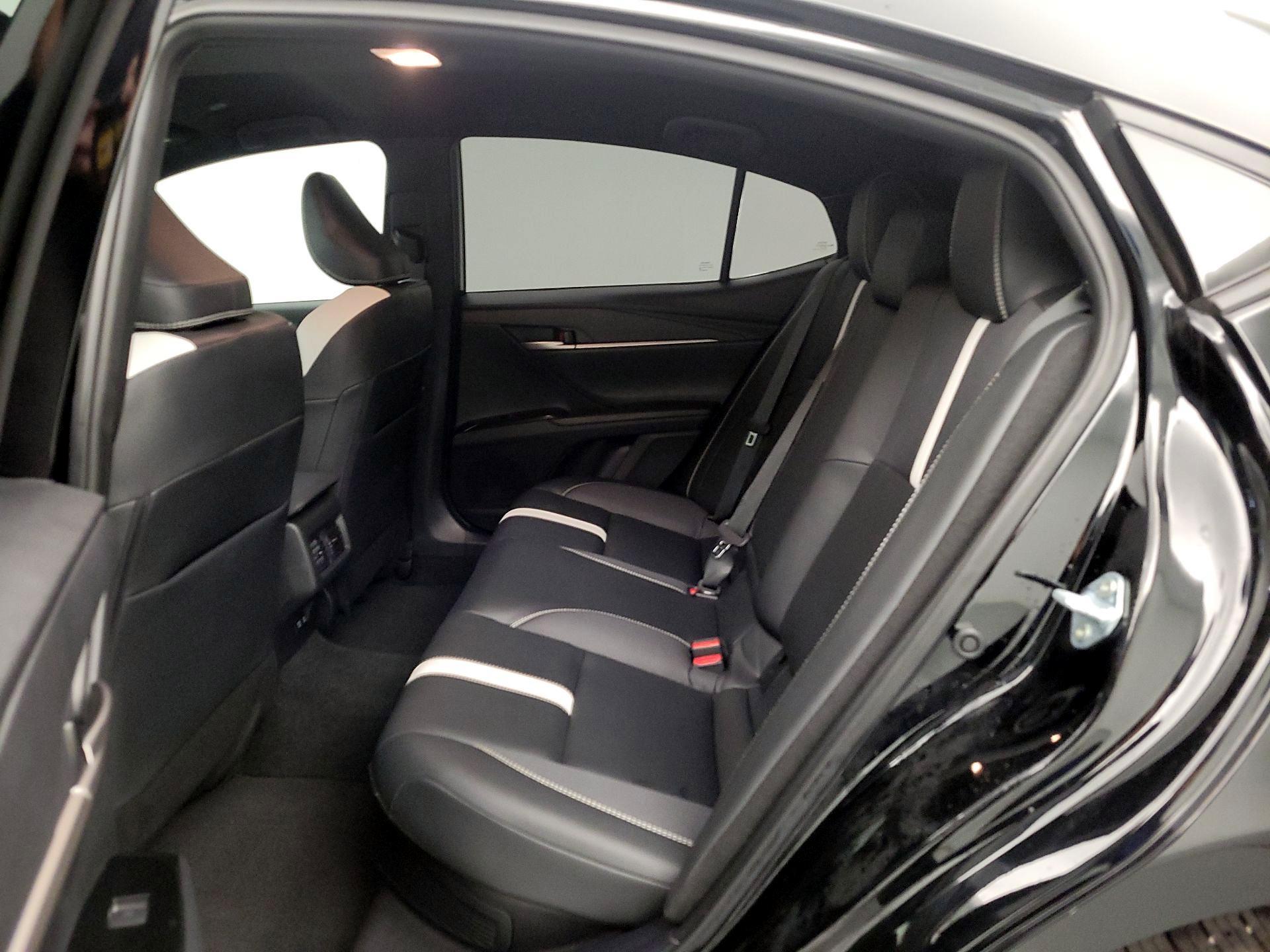 Thumbnail: 2025 Toyota Camry - 19