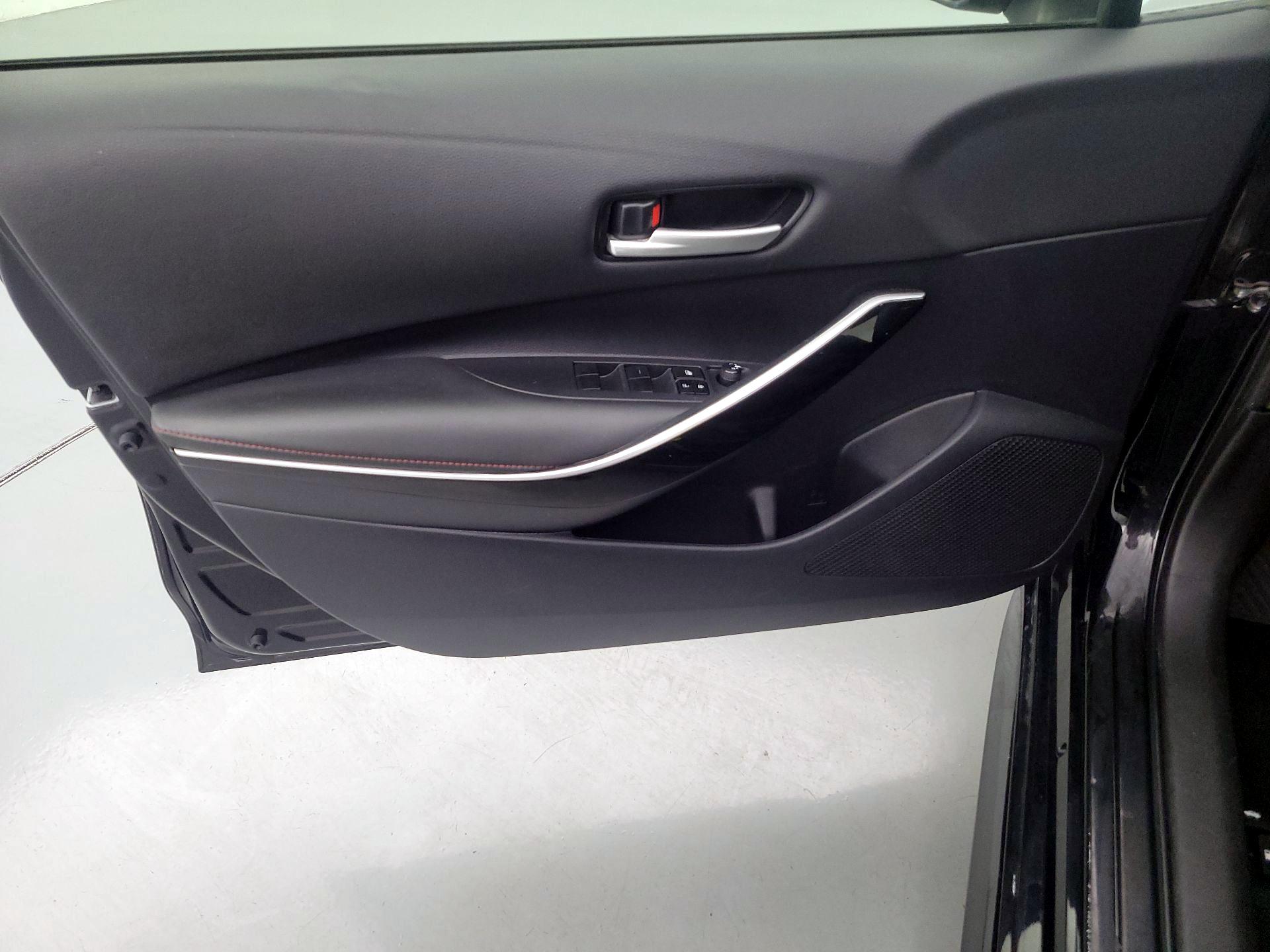 Thumbnail: 2023 Toyota Corolla - 12