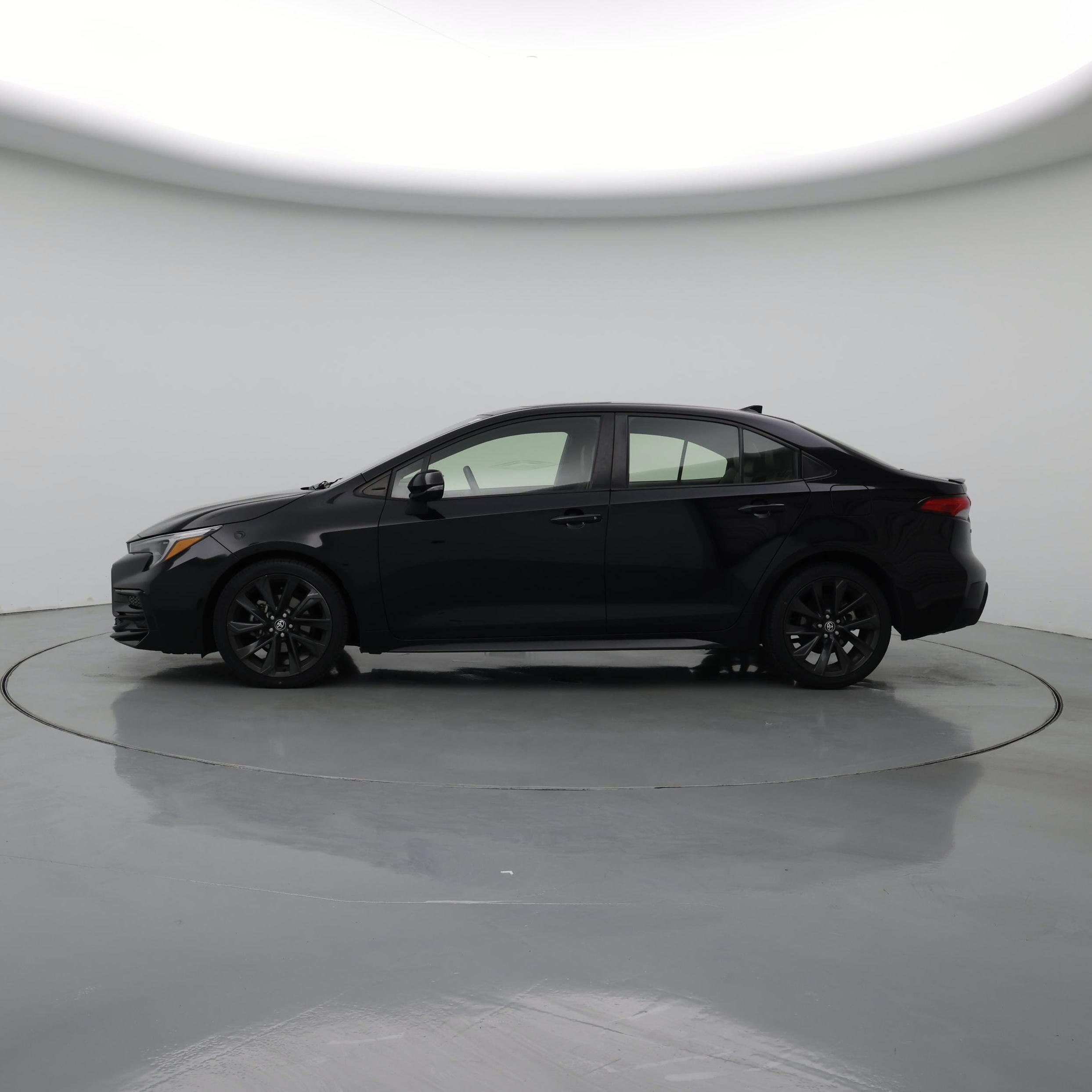 Thumbnail: 2023 Toyota Corolla - 3