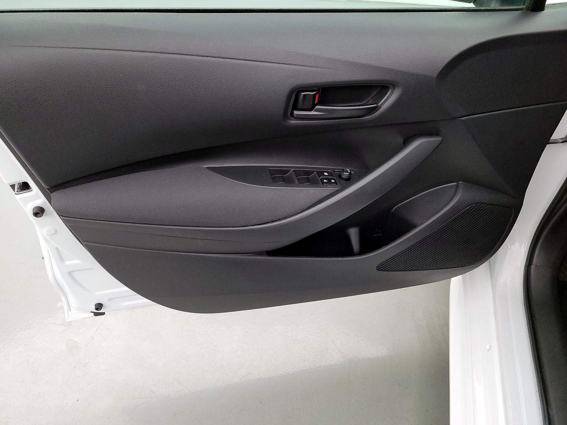 Thumbnail: 2023 Toyota Corolla - 12