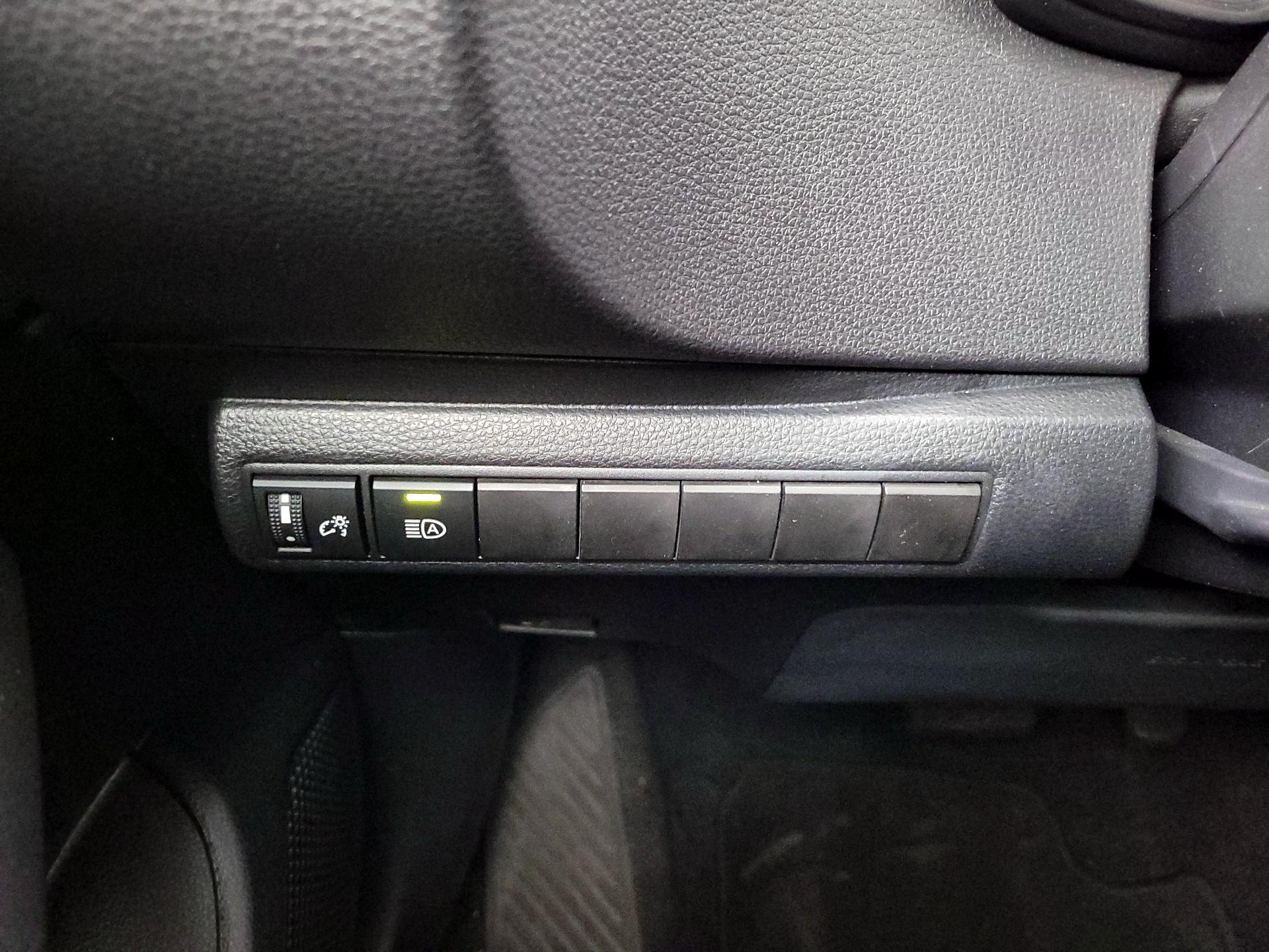 Thumbnail: 2023 Toyota Corolla - 13