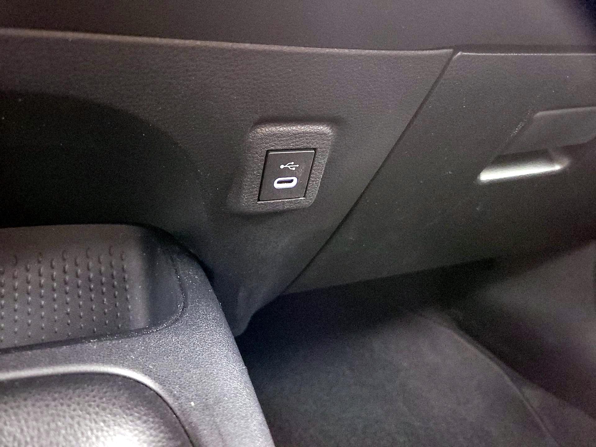 Thumbnail: 2023 Toyota Corolla - 18