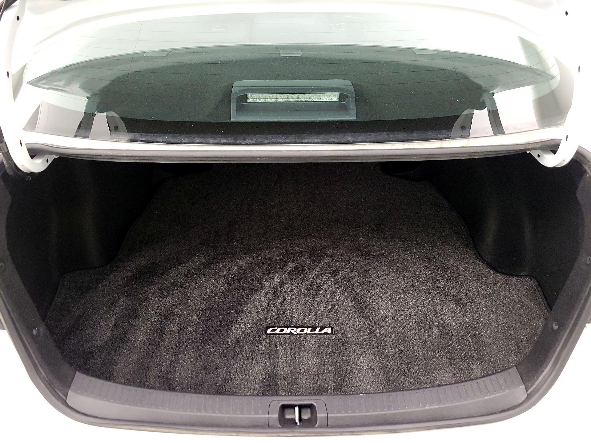 Thumbnail: 2023 Toyota Corolla - 20