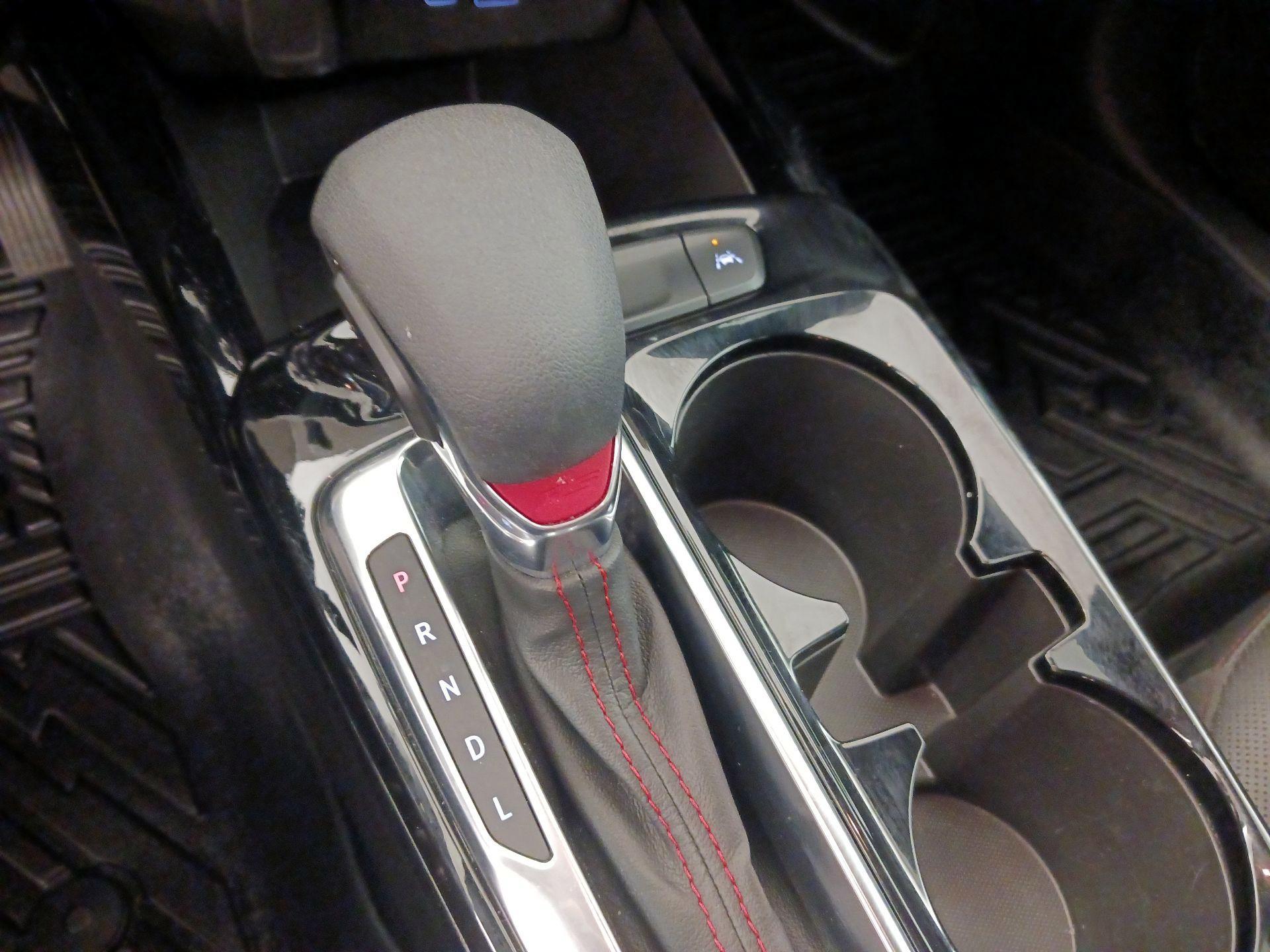 Thumbnail: 2025 Chevrolet Trax - 17