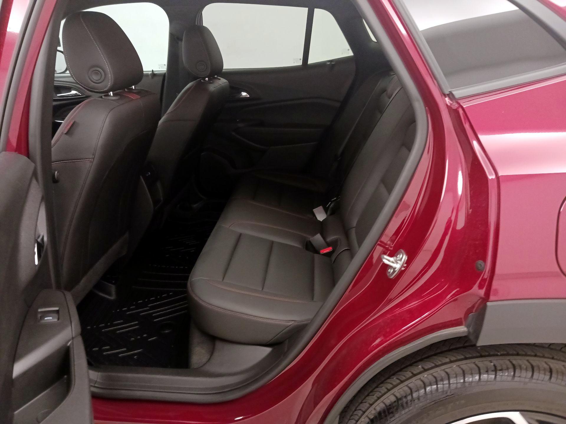 Thumbnail: 2025 Chevrolet Trax - 19