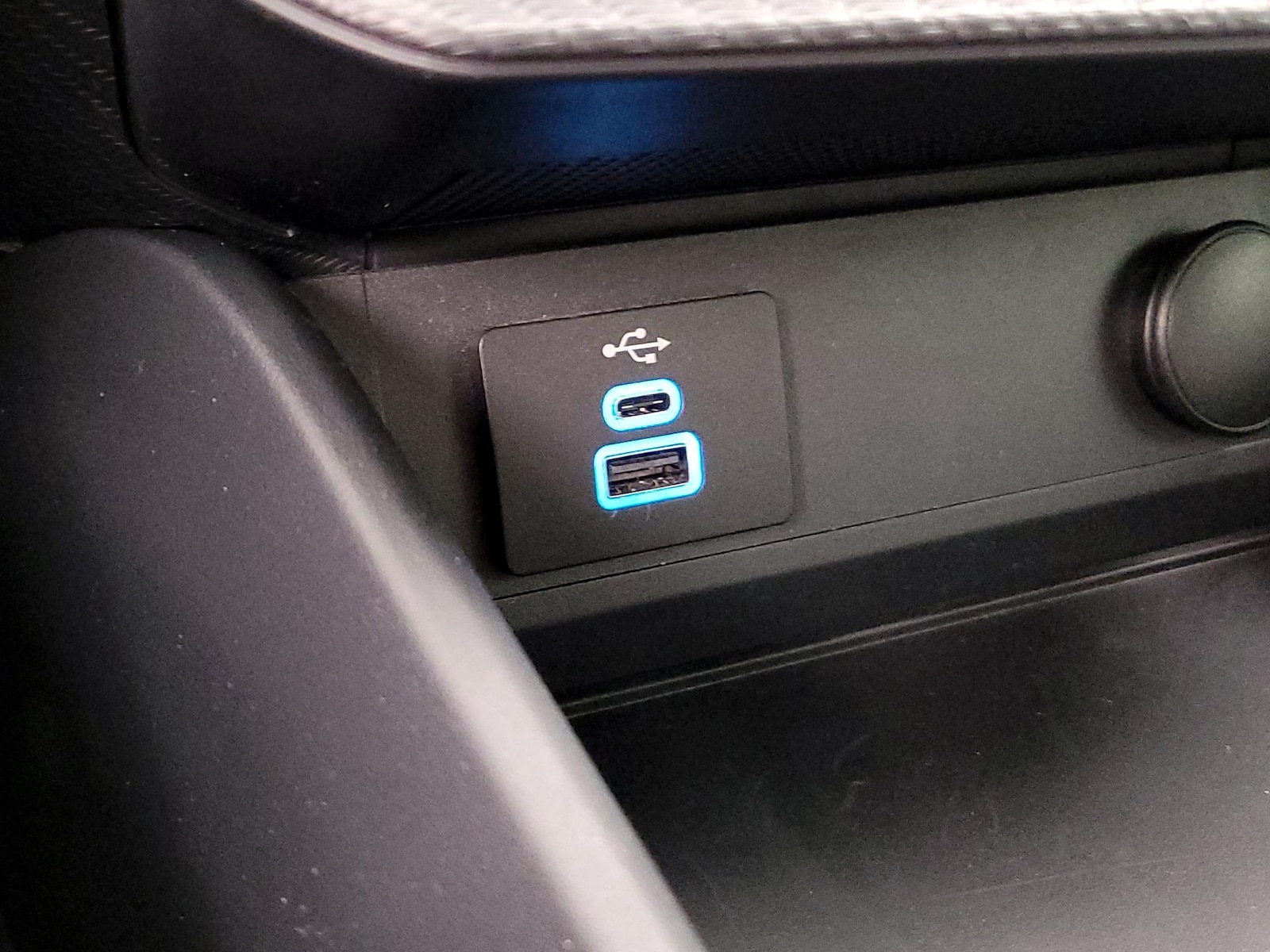 2024 Ford Mustang EcoBoost - Photo 19