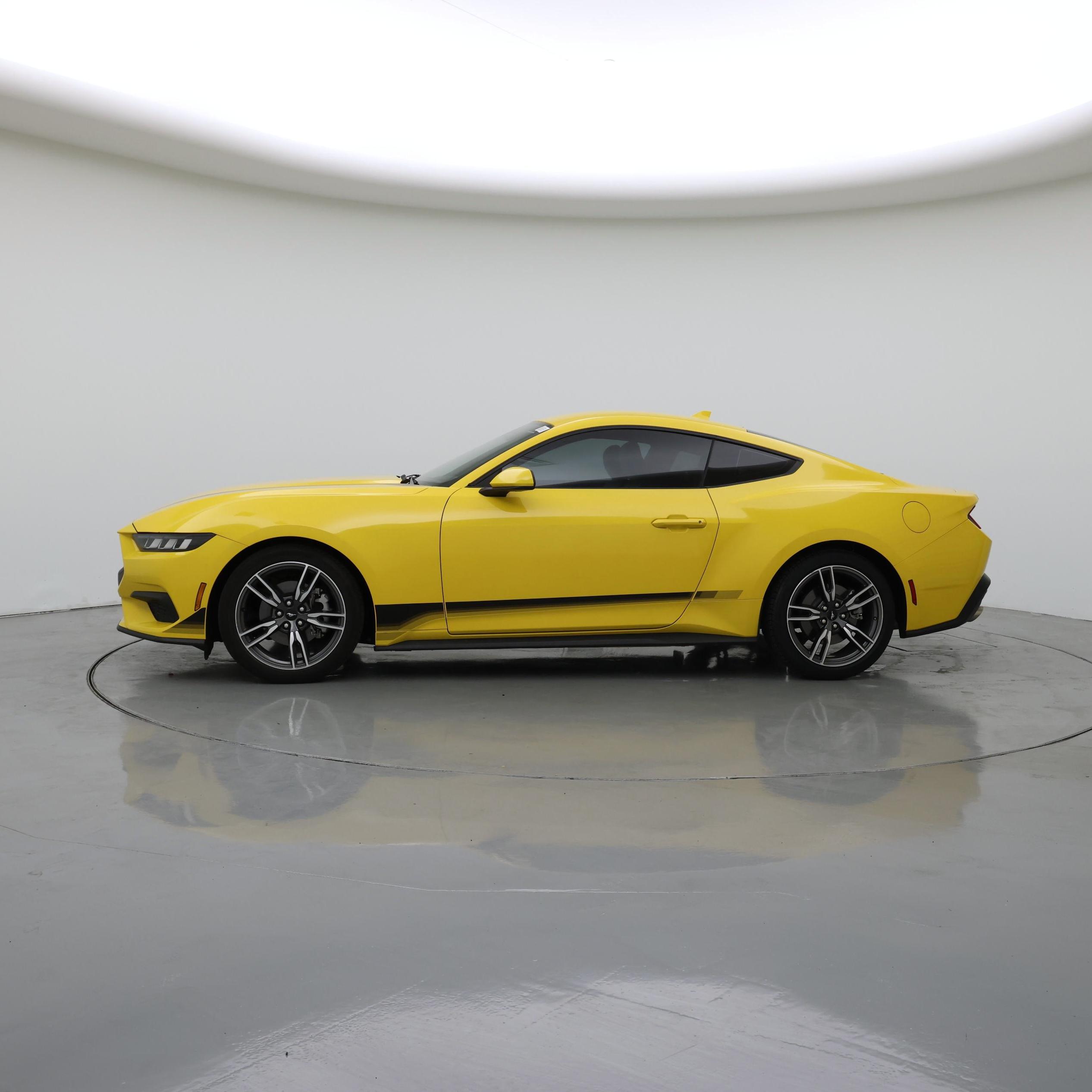 Thumbnail: 2024 Ford Mustang - 3