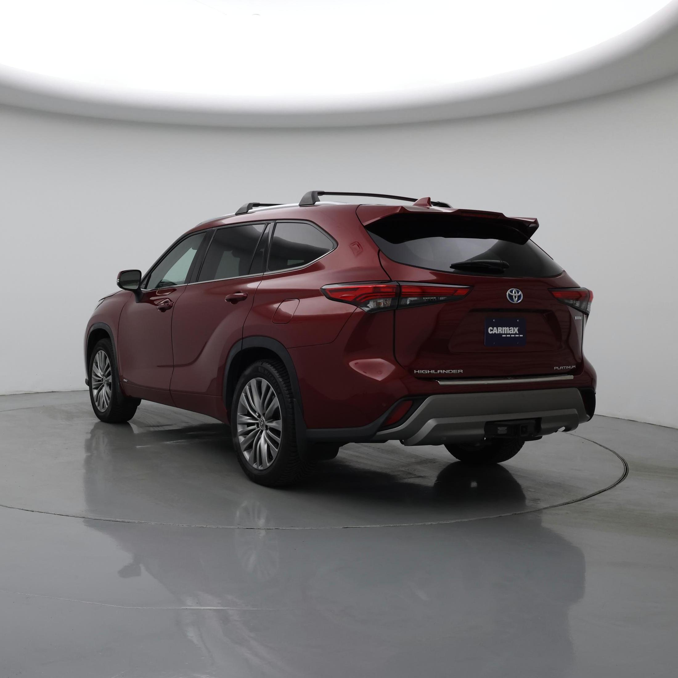 Thumbnail: 2022 Toyota Highlander - 2