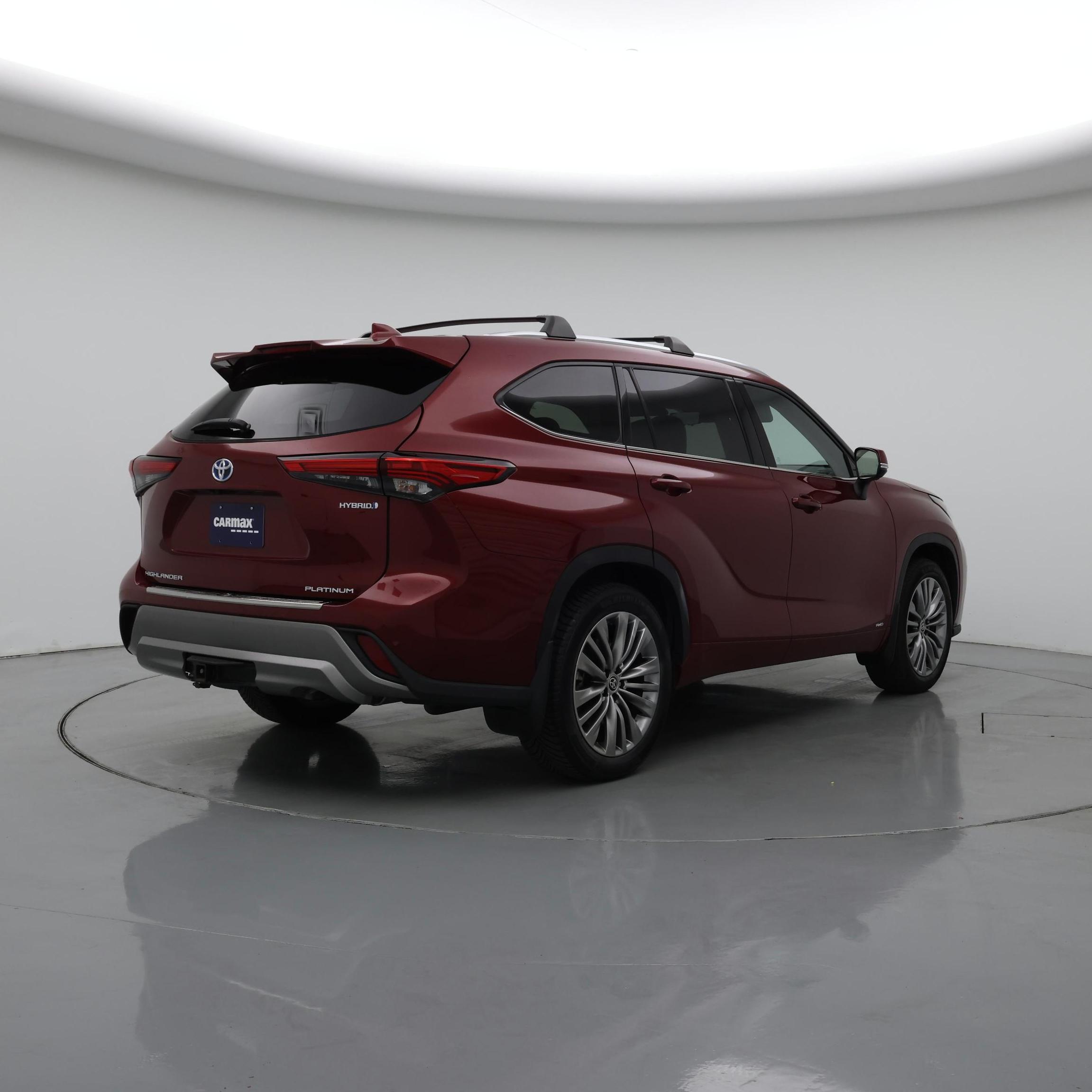 Thumbnail: 2022 Toyota Highlander - 8