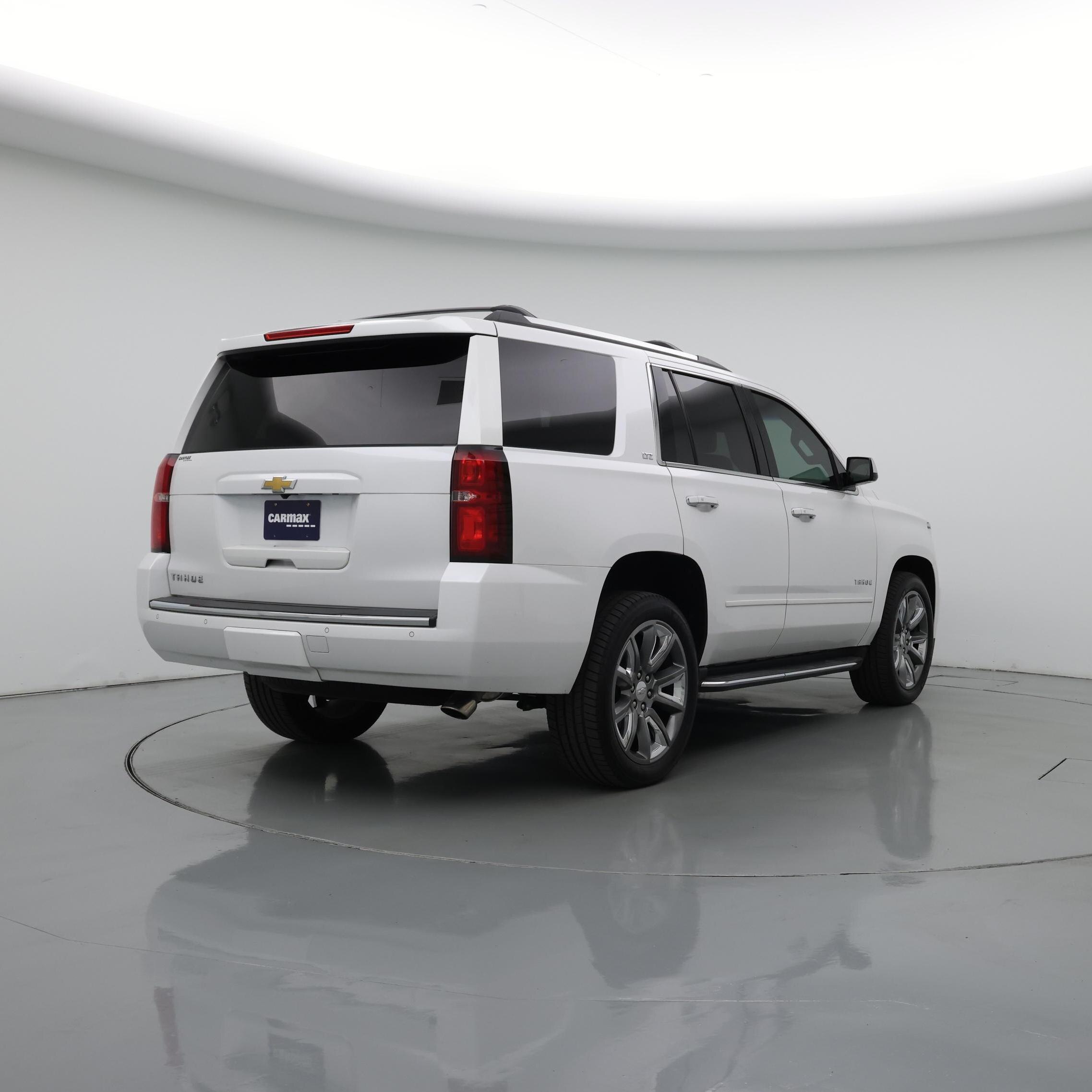 Thumbnail: 2016 Chevrolet Tahoe - 8