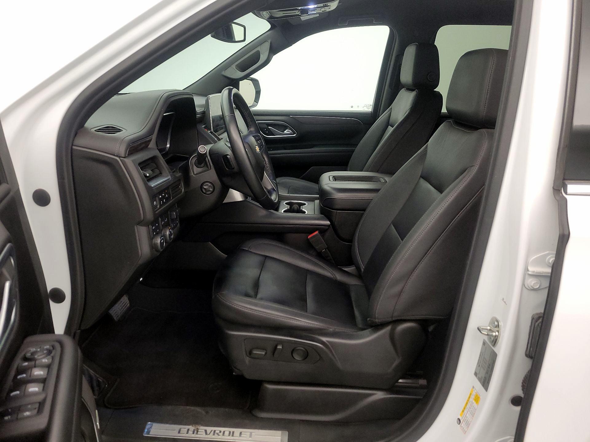 Thumbnail: 2023 Chevrolet Suburban - 11