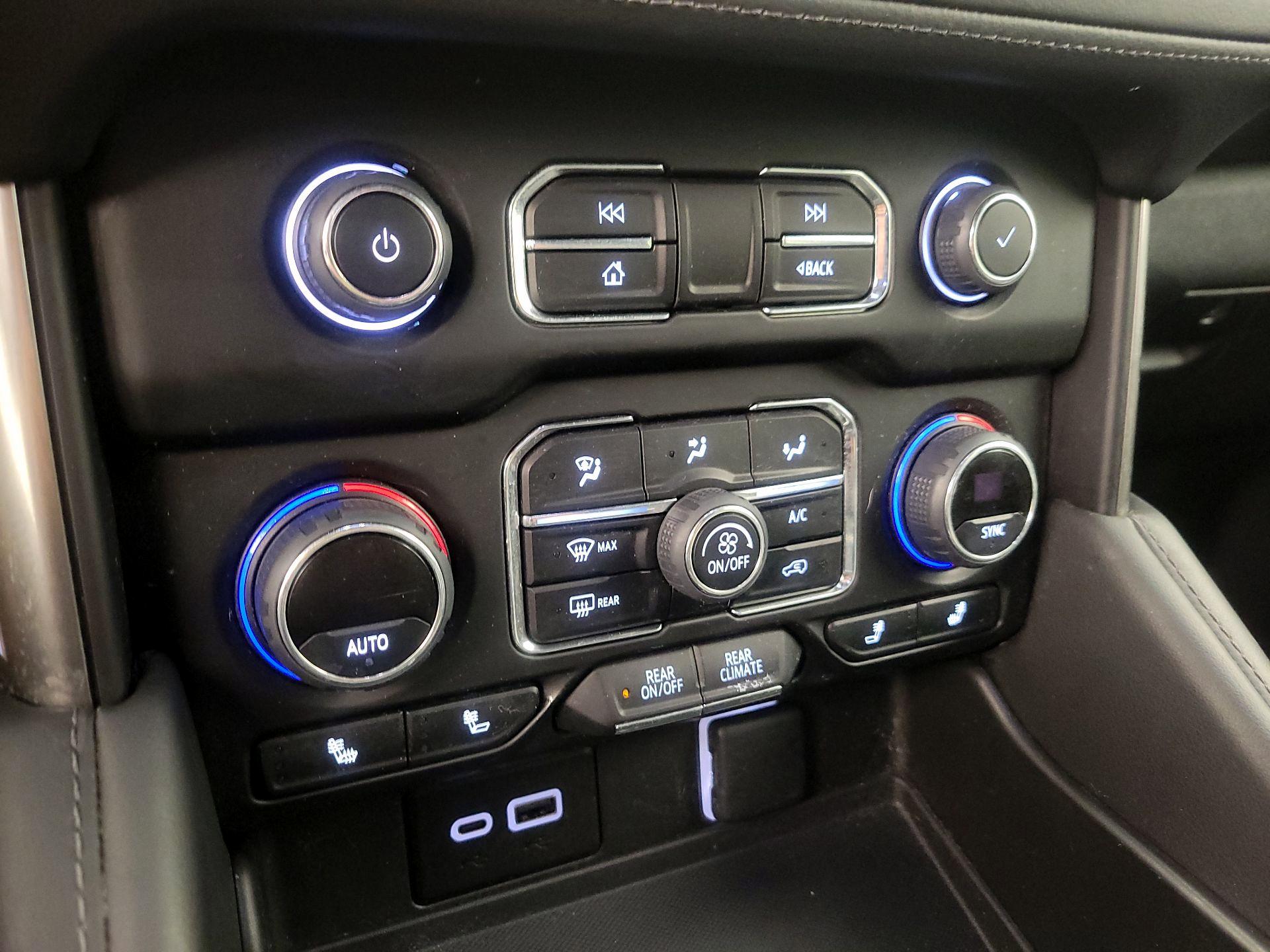 Thumbnail: 2023 Chevrolet Suburban - 16