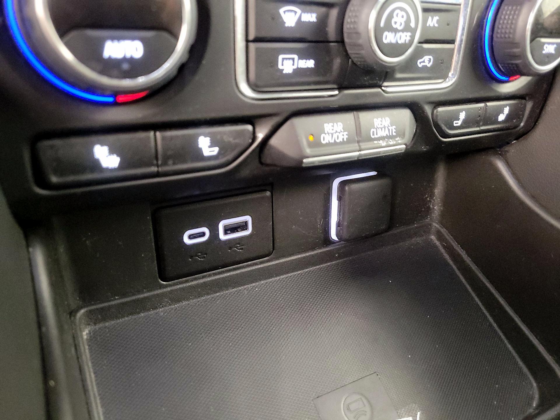 Thumbnail: 2023 Chevrolet Suburban - 18