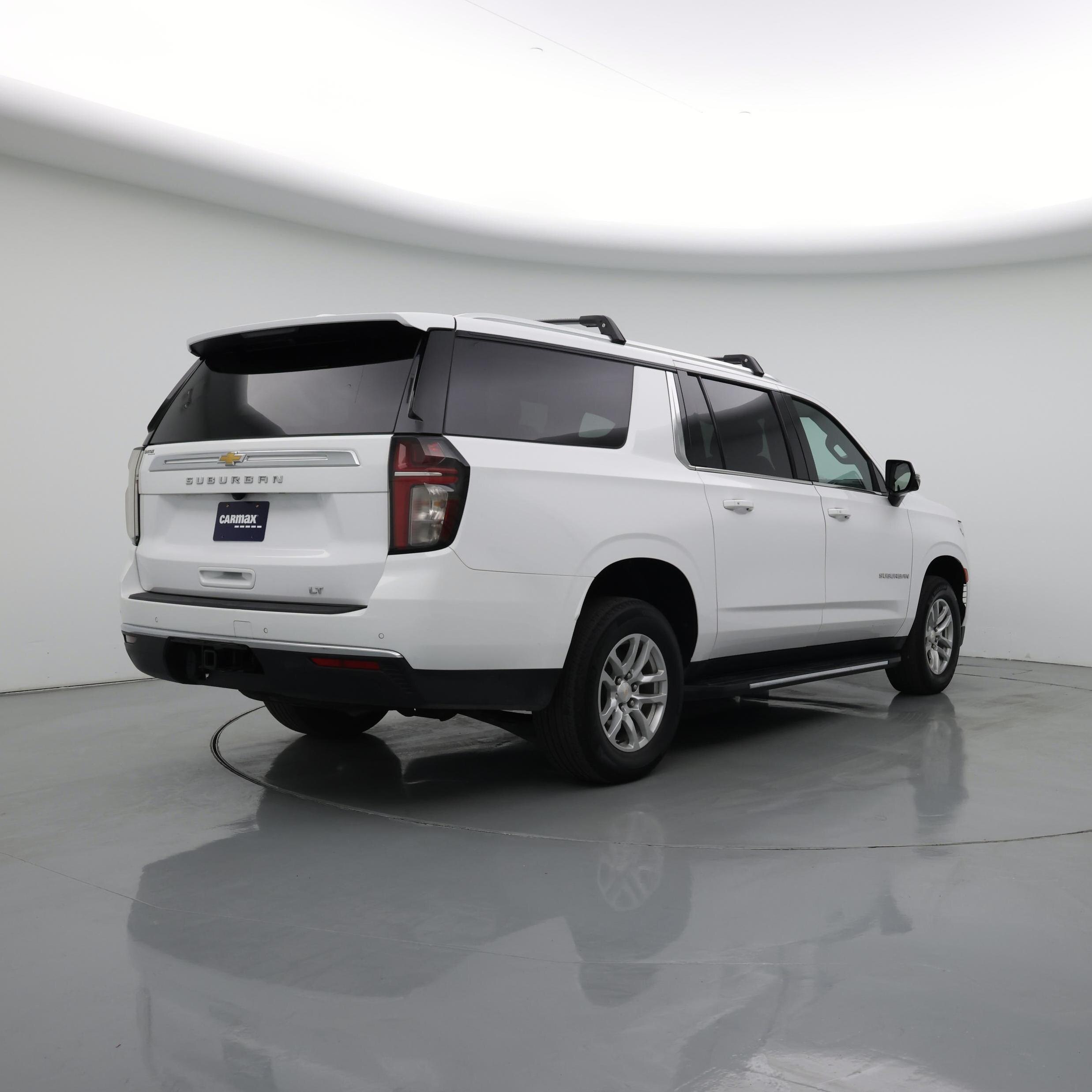 Thumbnail: 2023 Chevrolet Suburban - 8