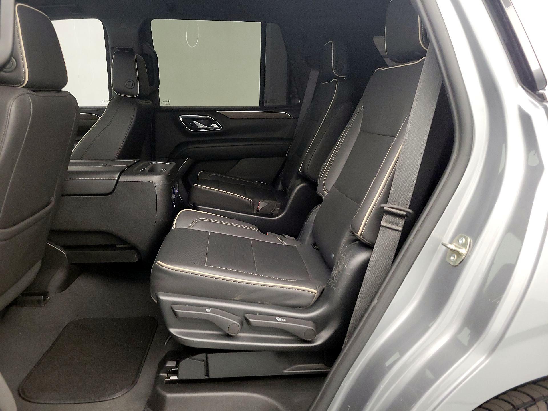 Thumbnail: 2023 Chevrolet Tahoe - 19