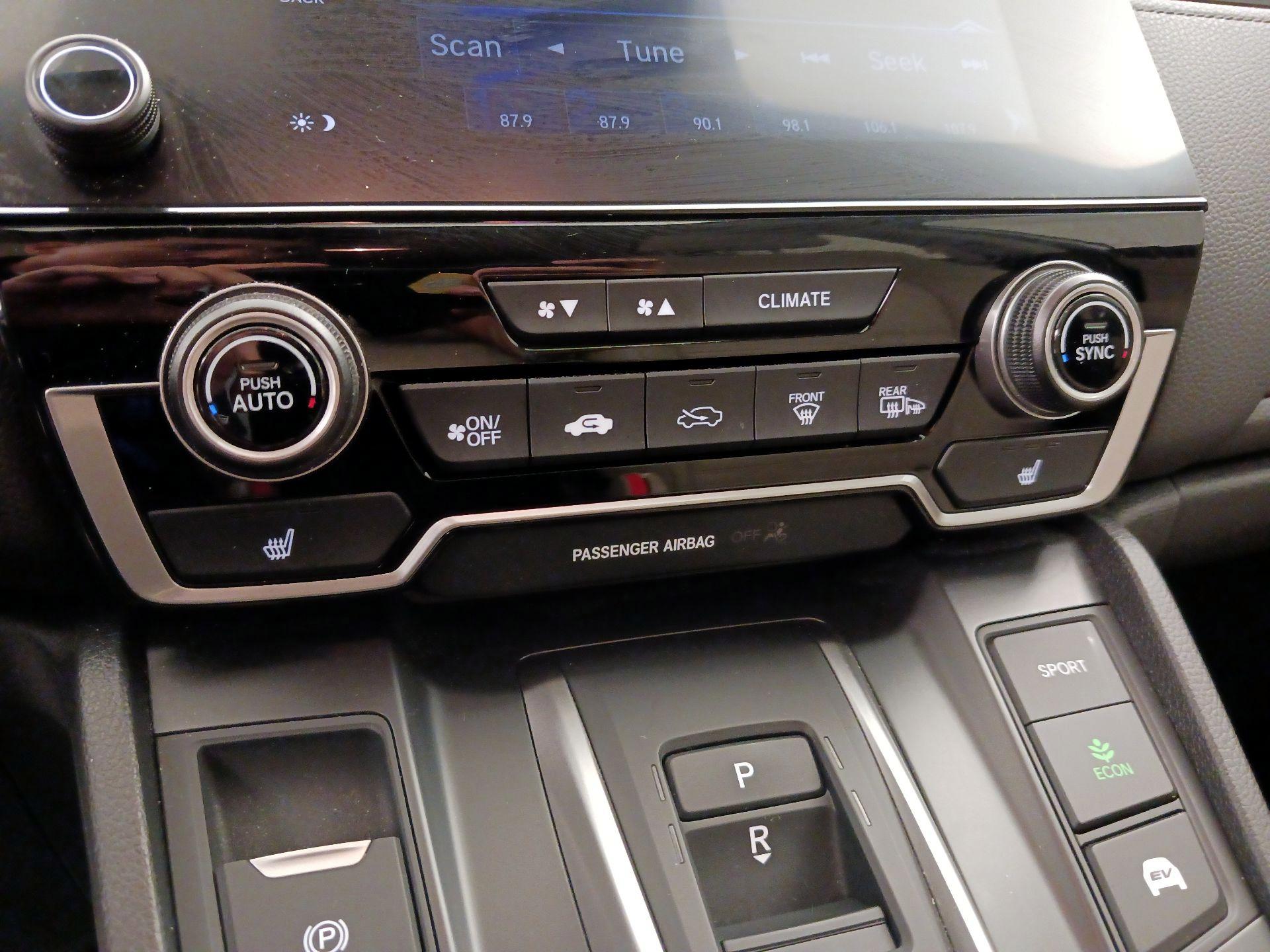 Thumbnail: 2022 Honda CR-V - 16