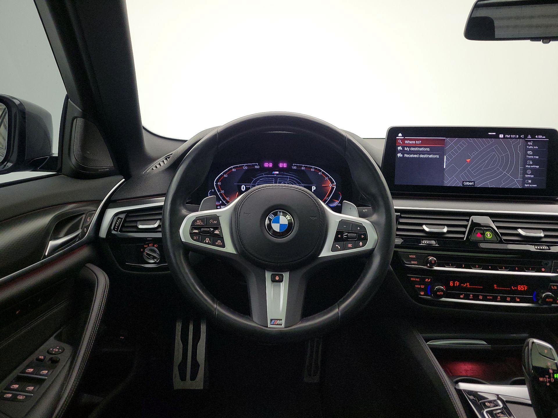 Thumbnail: 2022 BMW 5 Series - 10