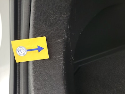 Trunk Rear row Cosmetic Imperfection