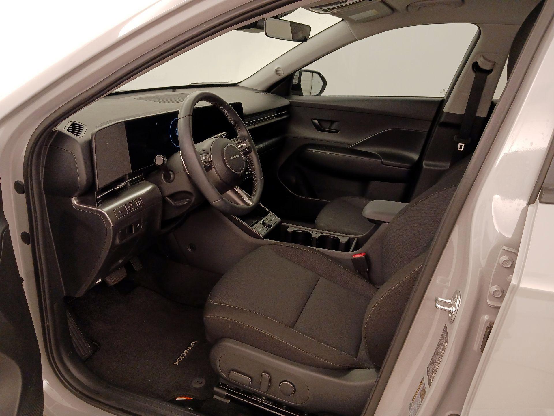 Thumbnail: 2025 Hyundai Kona - 11