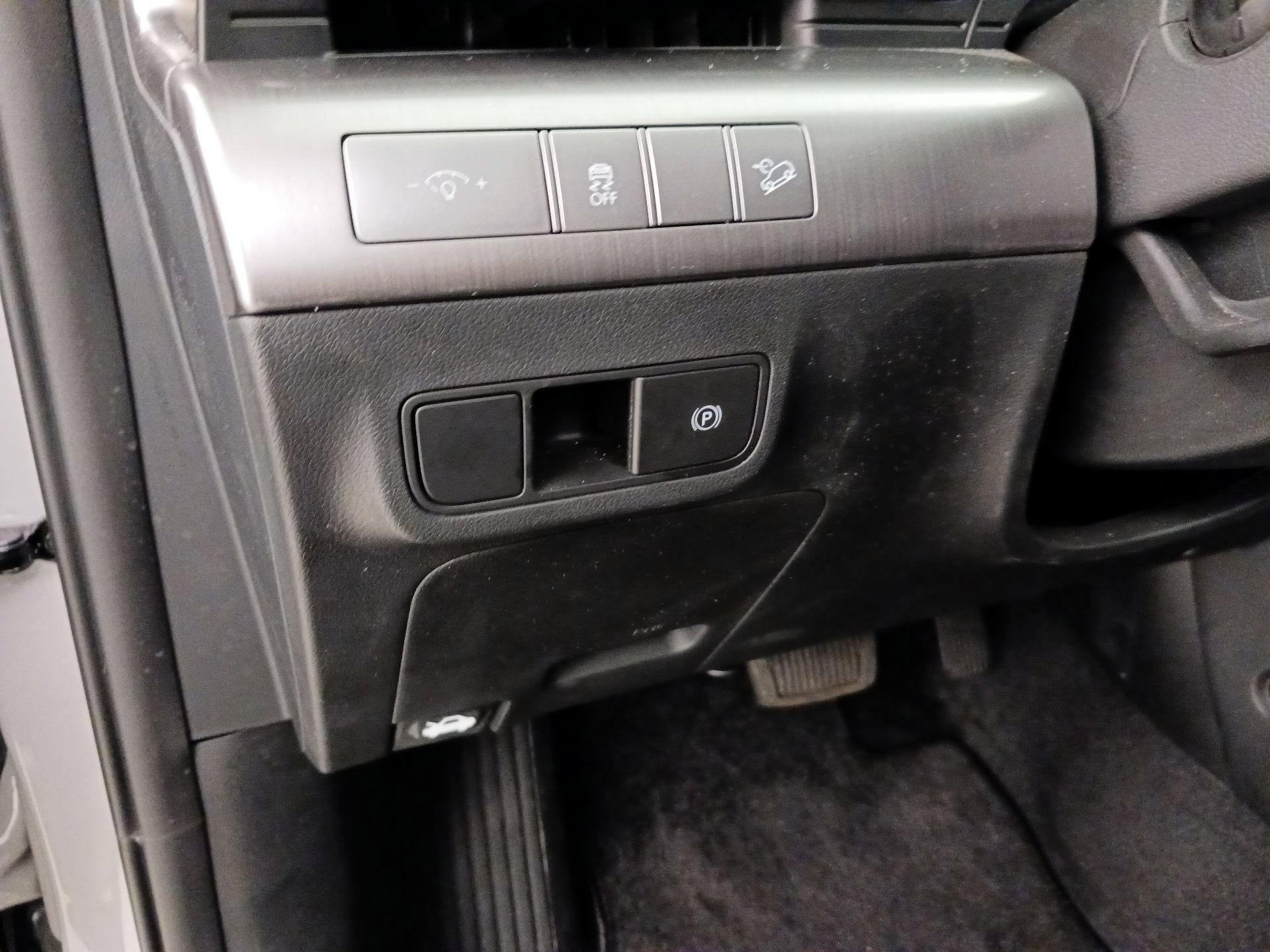 Thumbnail: 2025 Hyundai Kona - 13