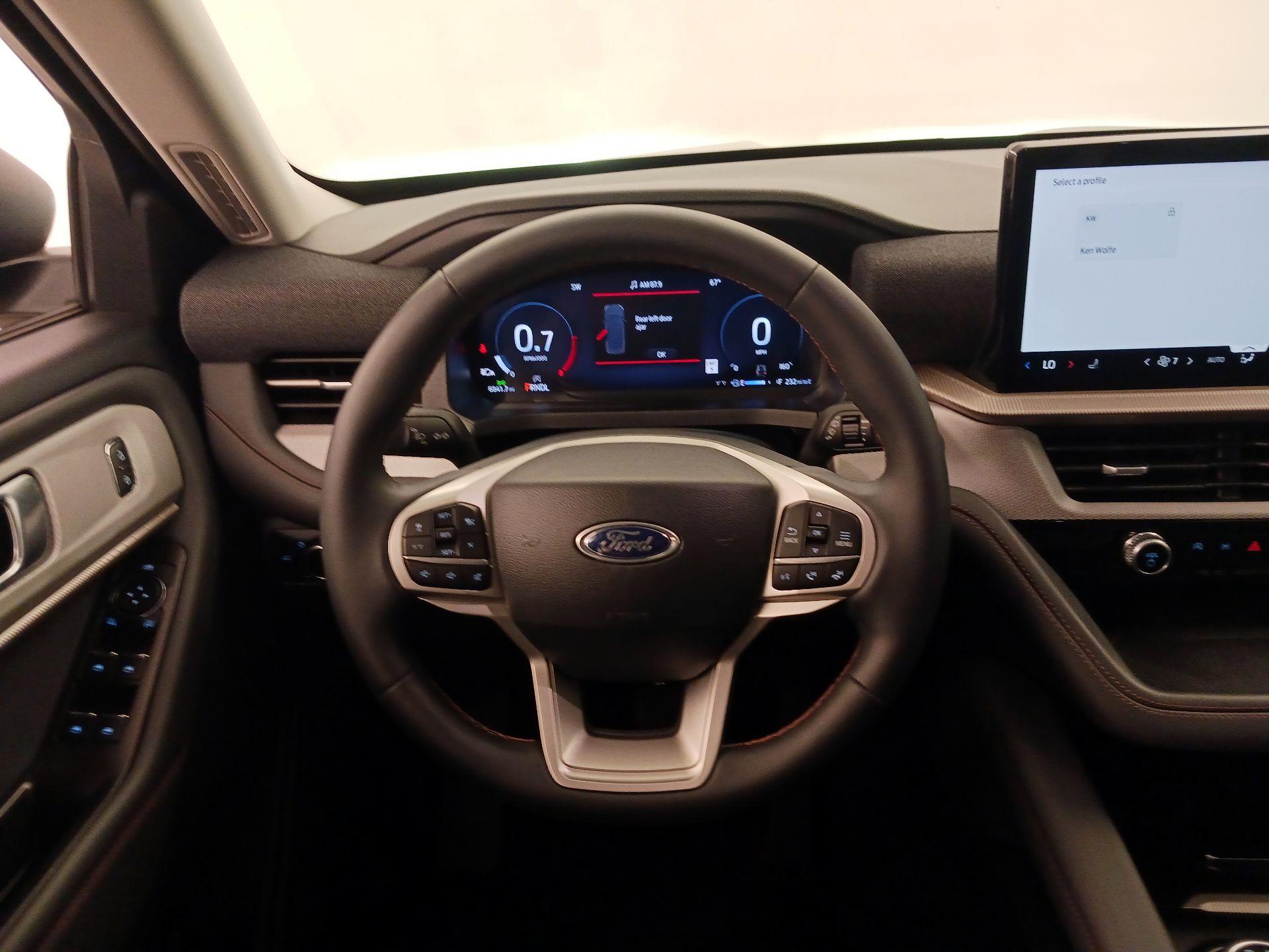 Thumbnail: 2025 Ford Explorer - 10