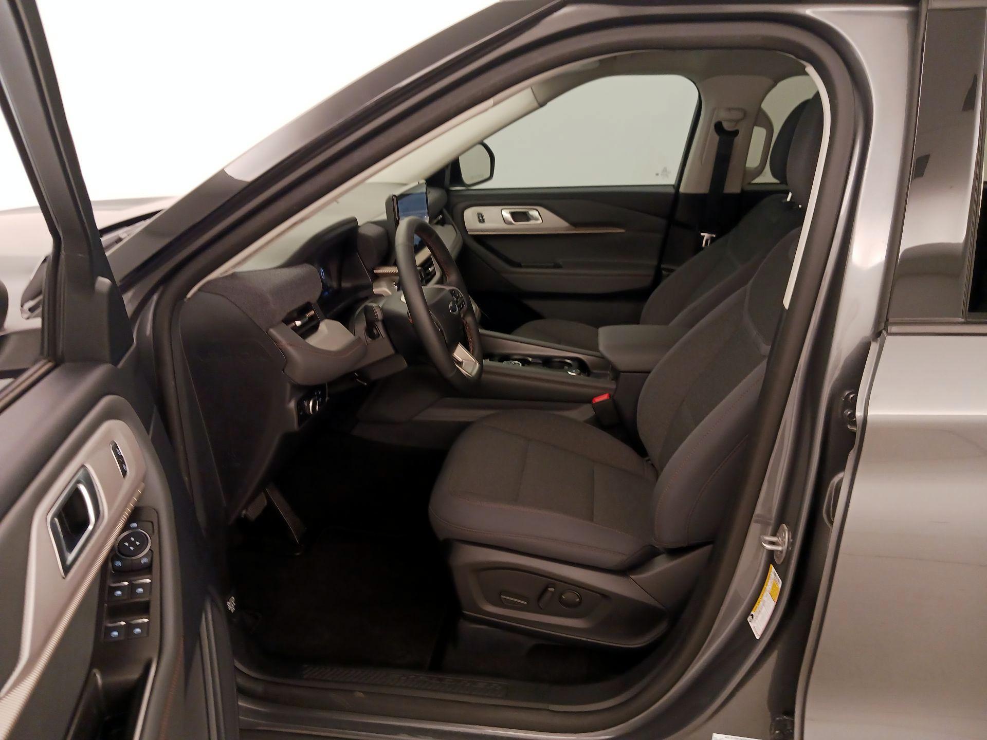 Thumbnail: 2025 Ford Explorer - 11