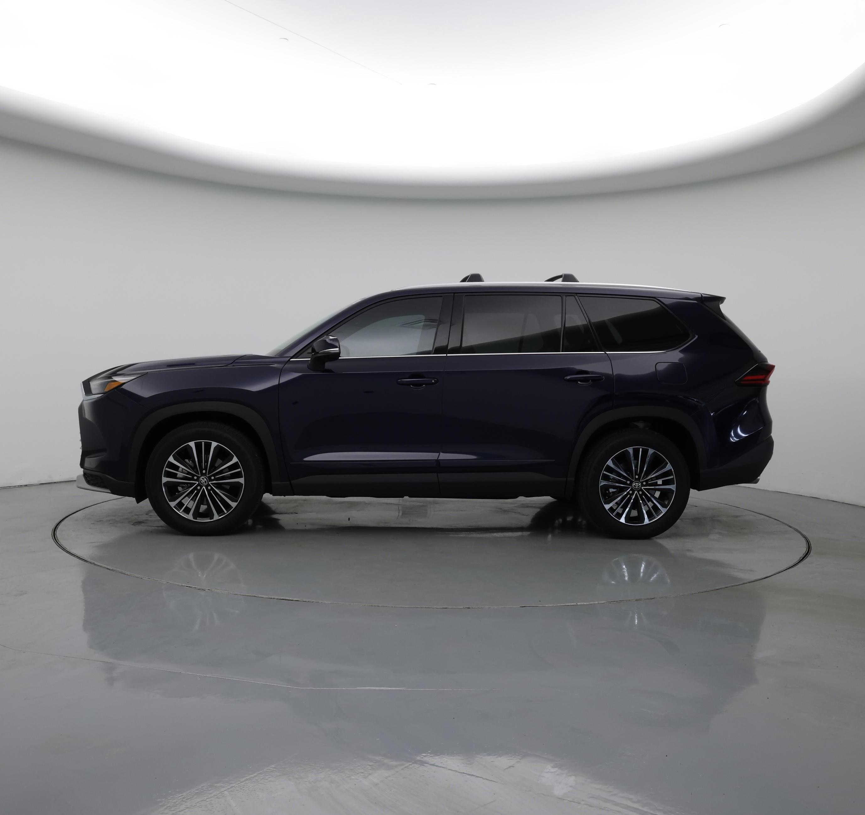 Thumbnail: 2025 Toyota Highlander - 3