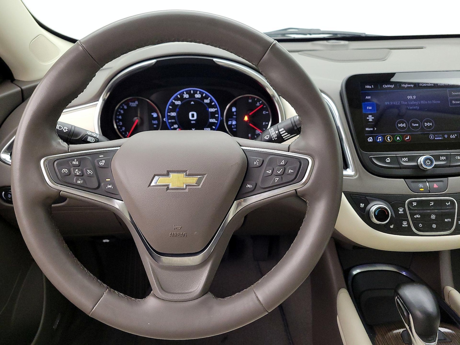 2024 Chevrolet Malibu 2LT - Photo 11