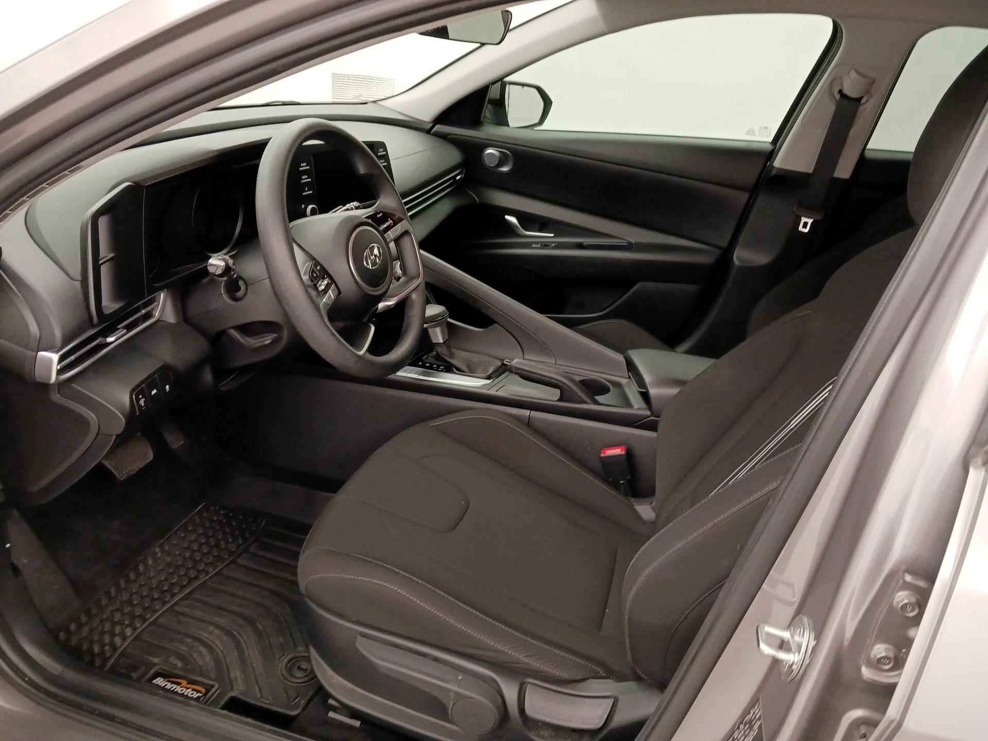 Thumbnail: 2023 Hyundai Elantra - 11